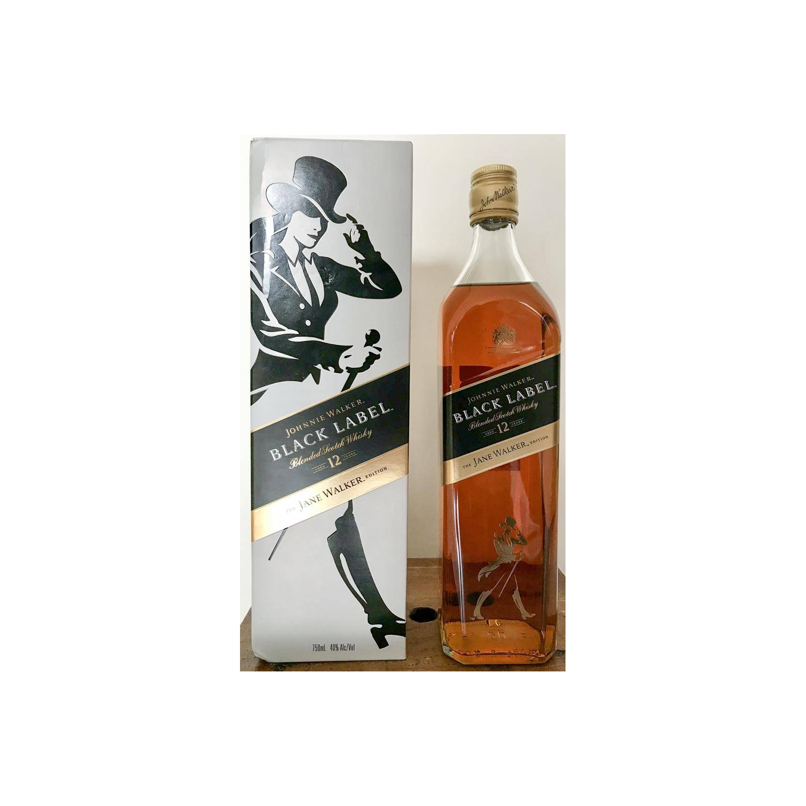 Johnnie Walker 12 Years Blended Whisky 2