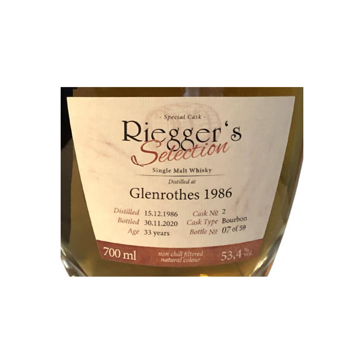The Glenrothes 1986 33 Years Single Malt Whisky 3