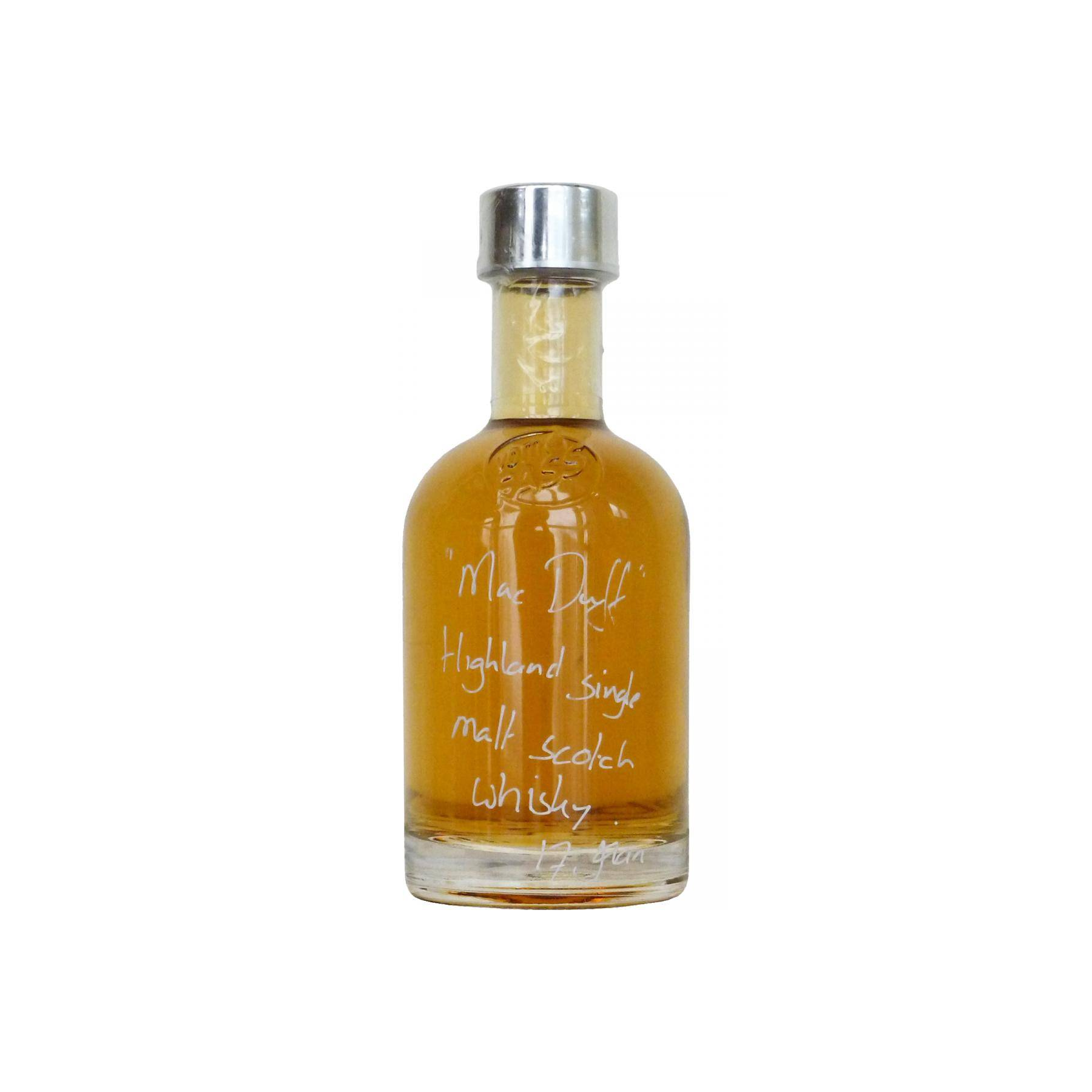 Macduff 17 Years Single Malt Whisky 2