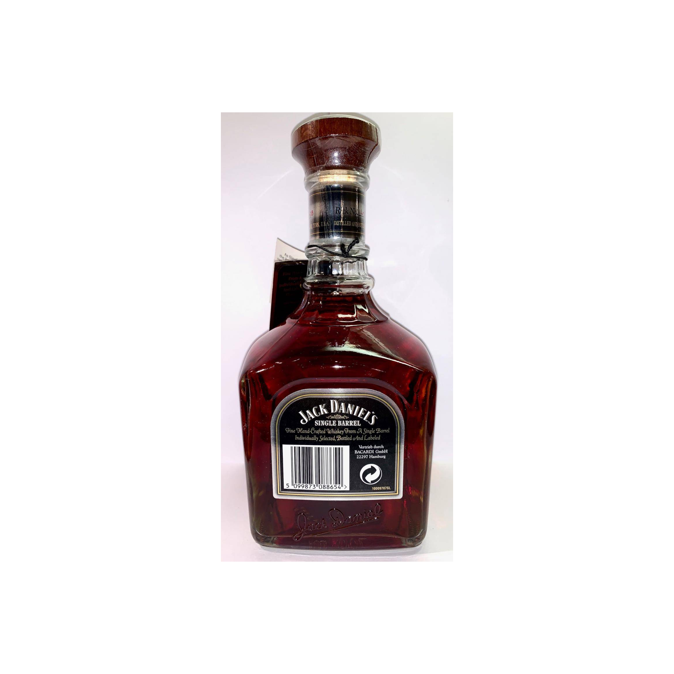 Jack Daniel's Tennessee Whisky  2