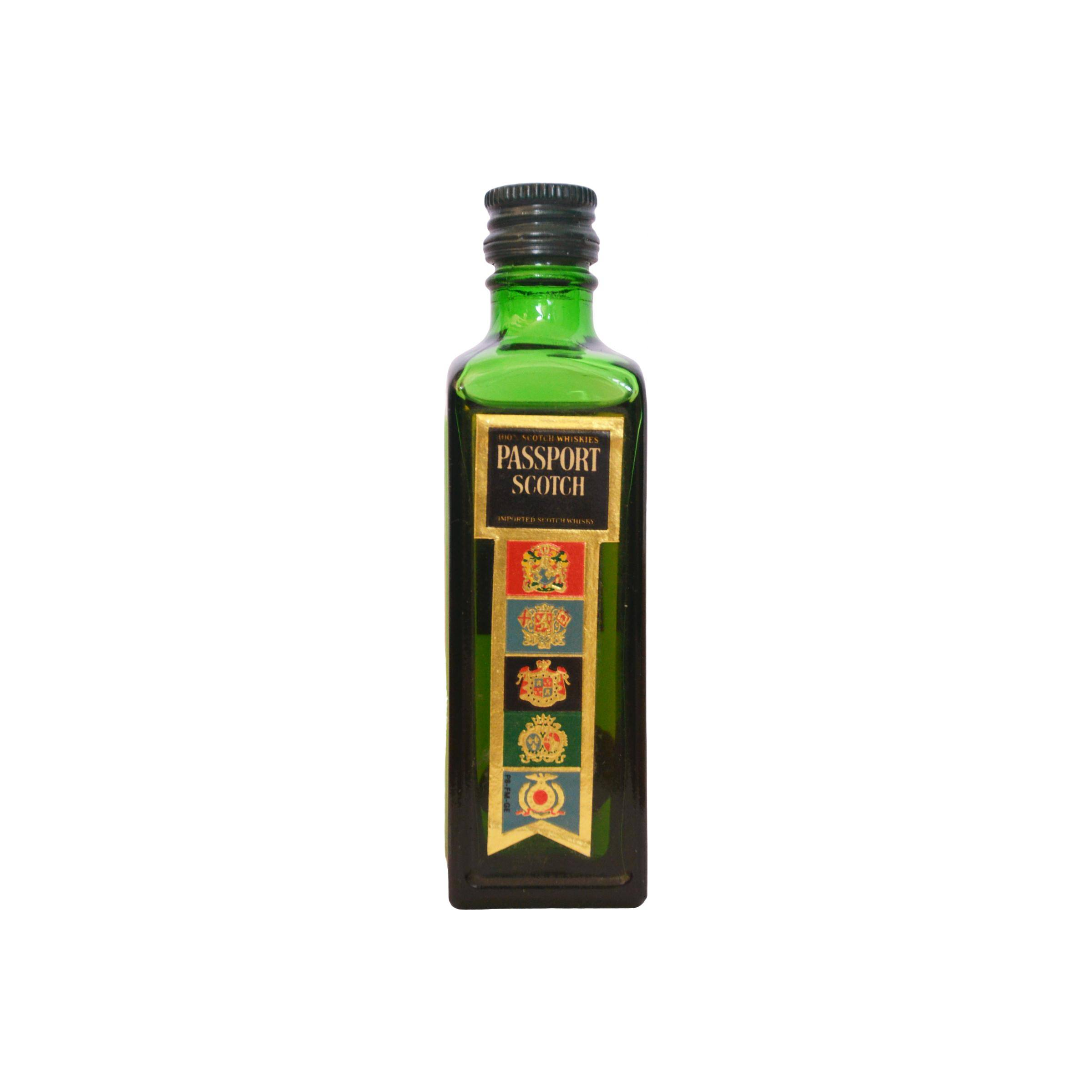 Passport Blended Whisky 2