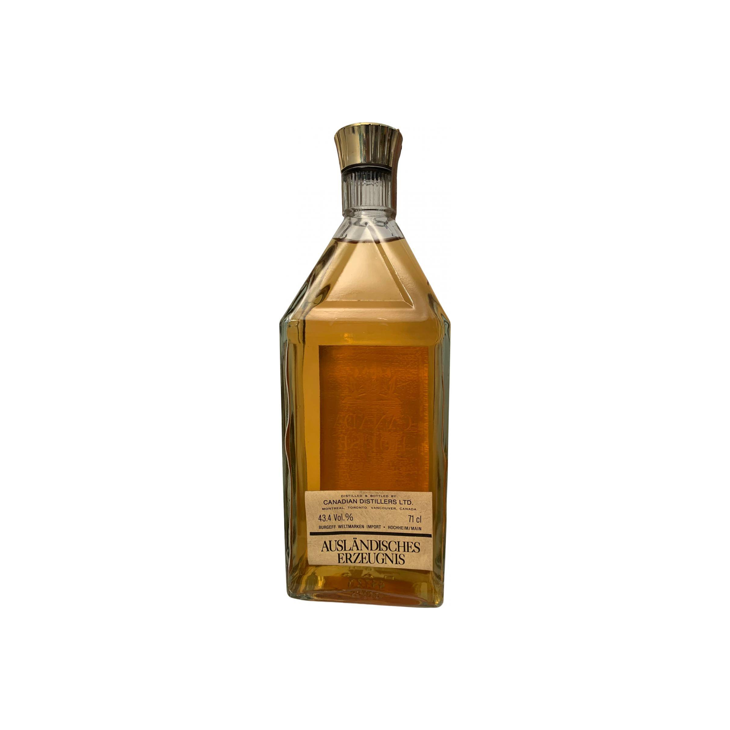 Canada House Canadian Whisky 2