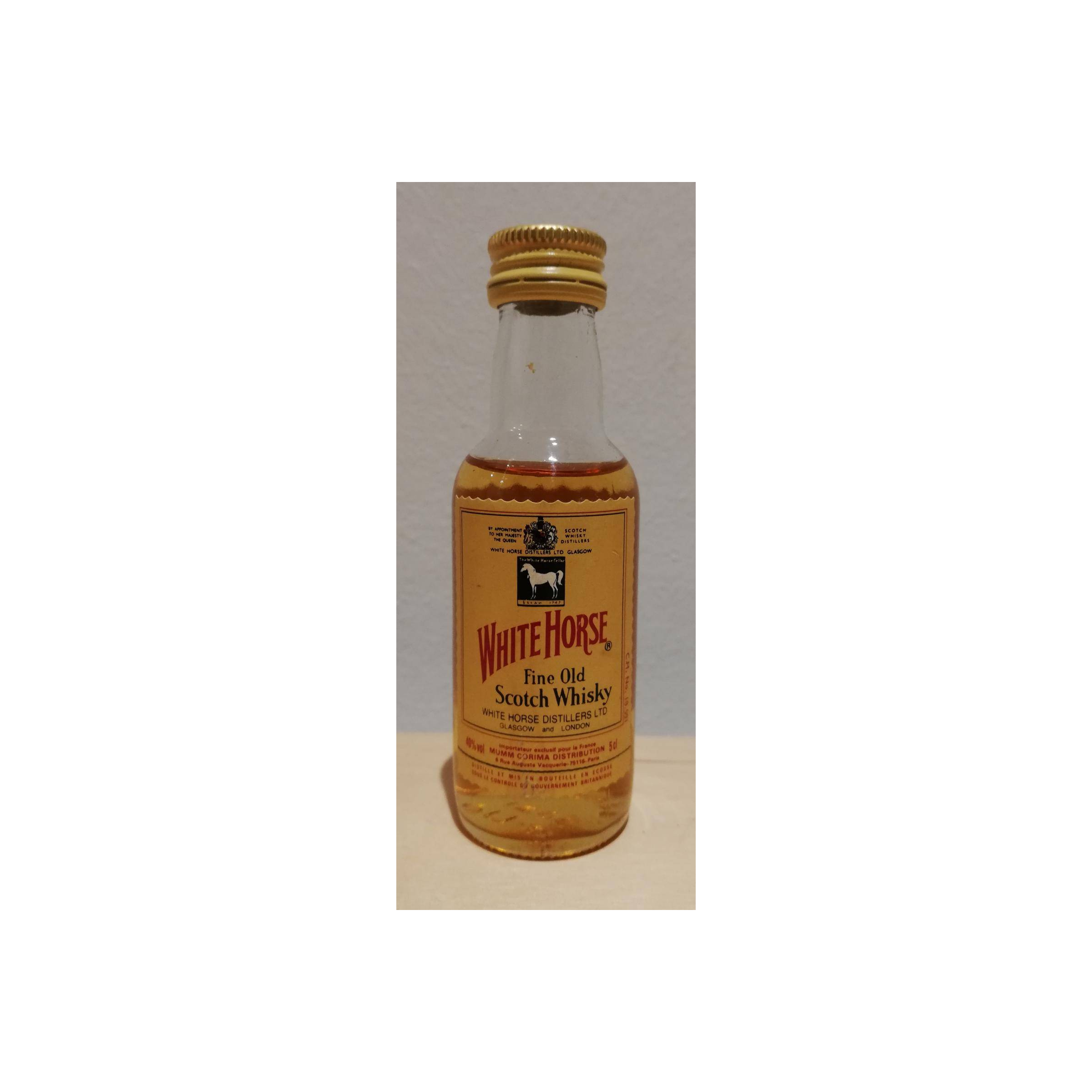 White Horse Miniature Blended Whisky 2