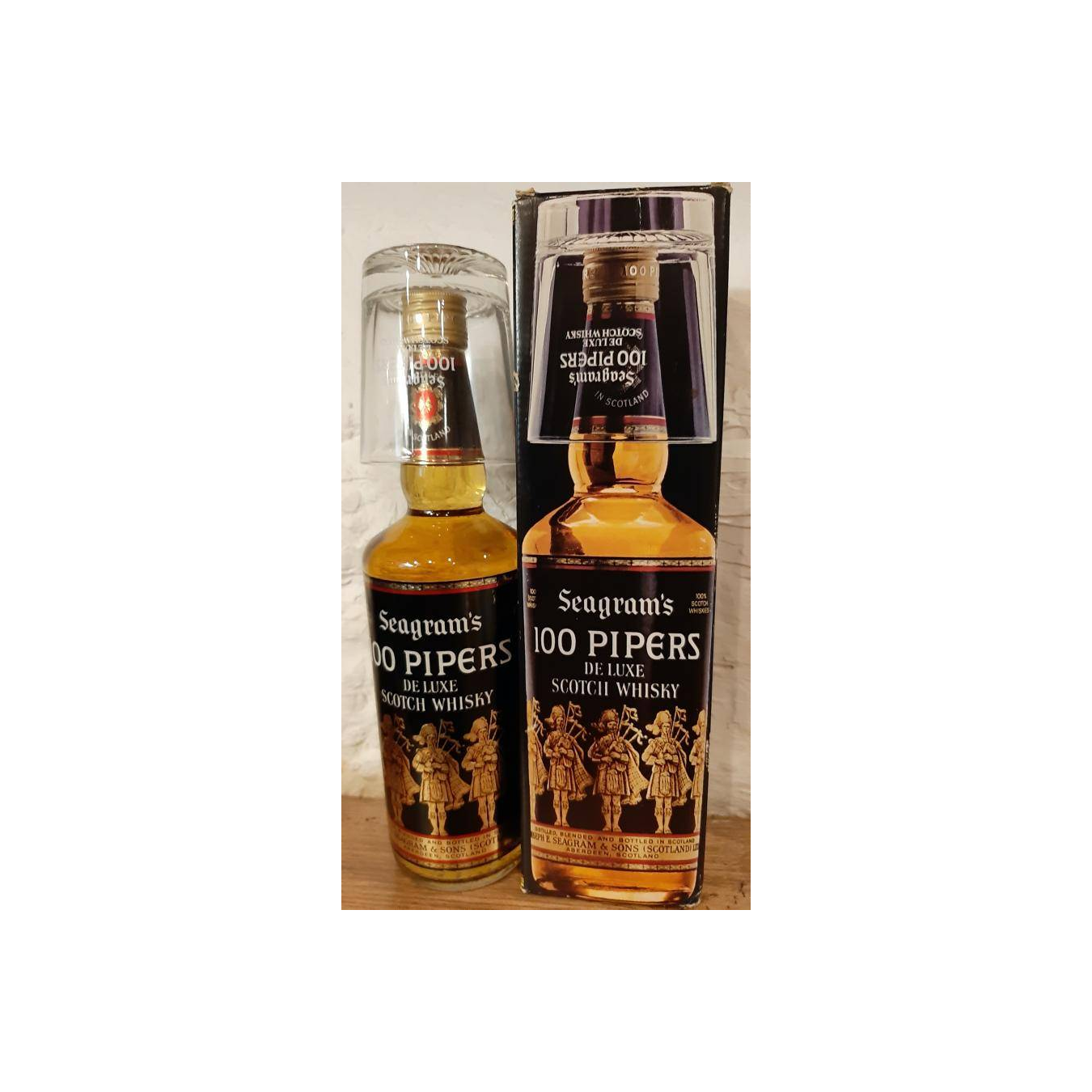 100 Pipers De Luxe Scotch Whisky 2