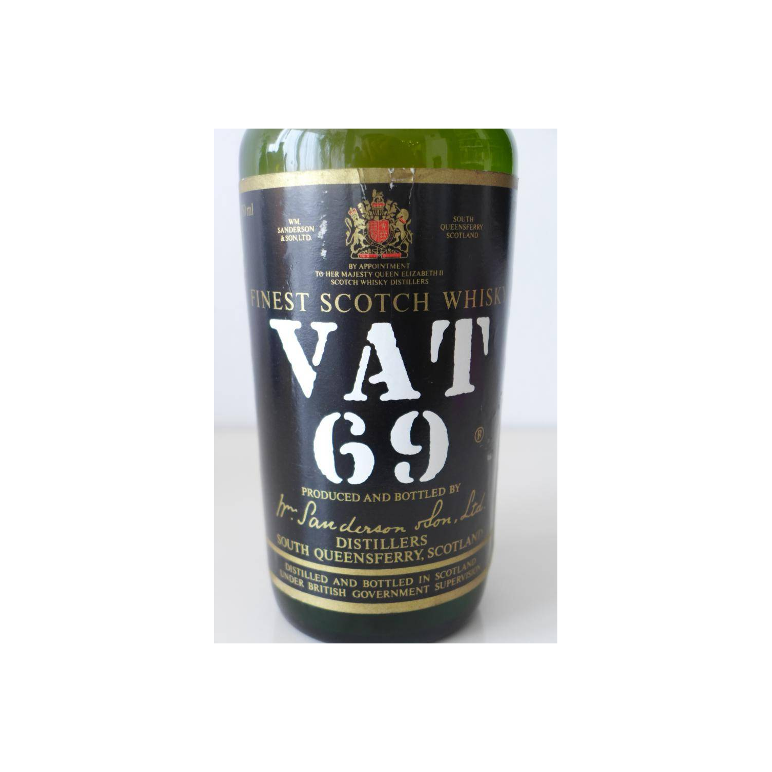 VAT 69 Finest Scotch Whisky 2