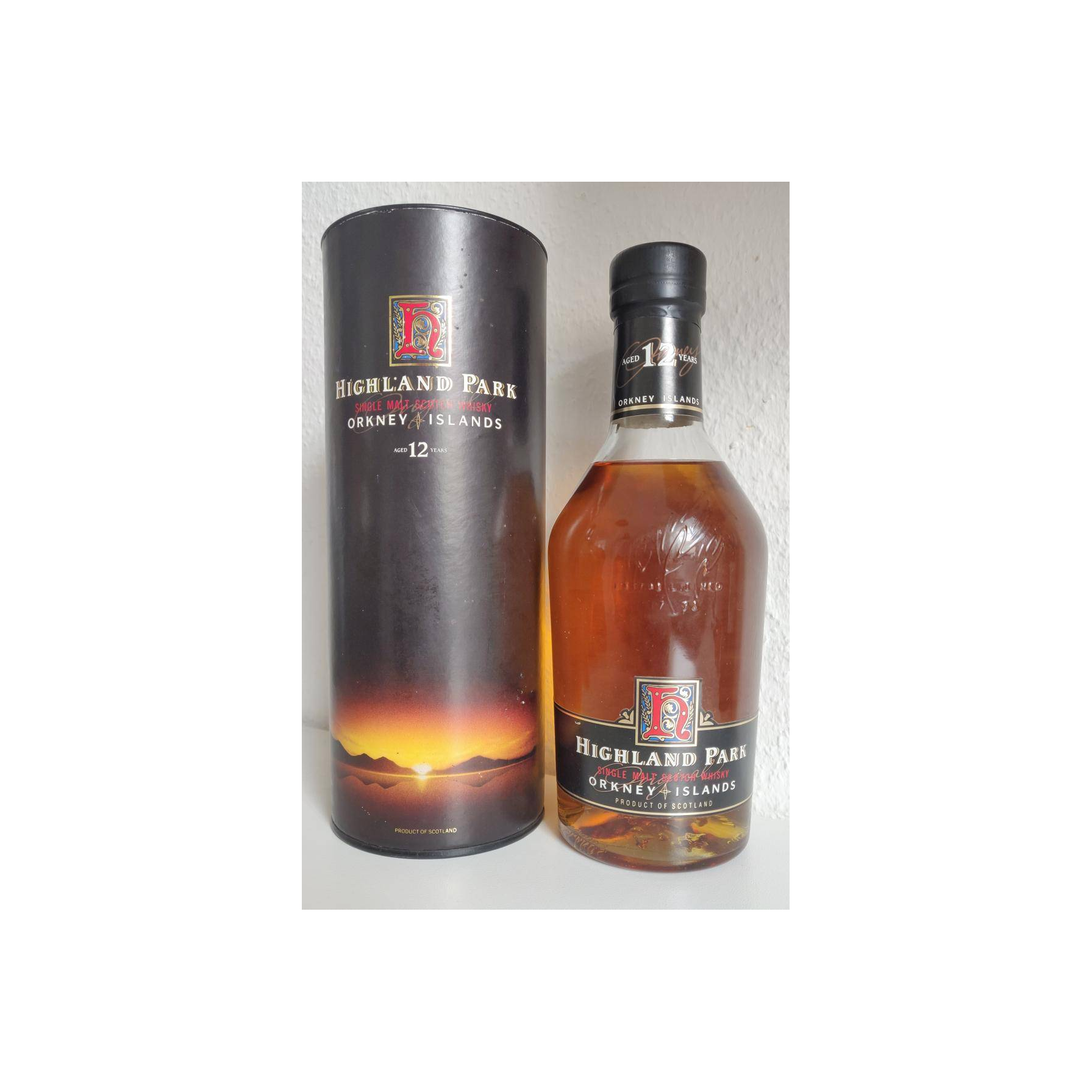 Highland Park 12 Years Single Malt Whisky 2