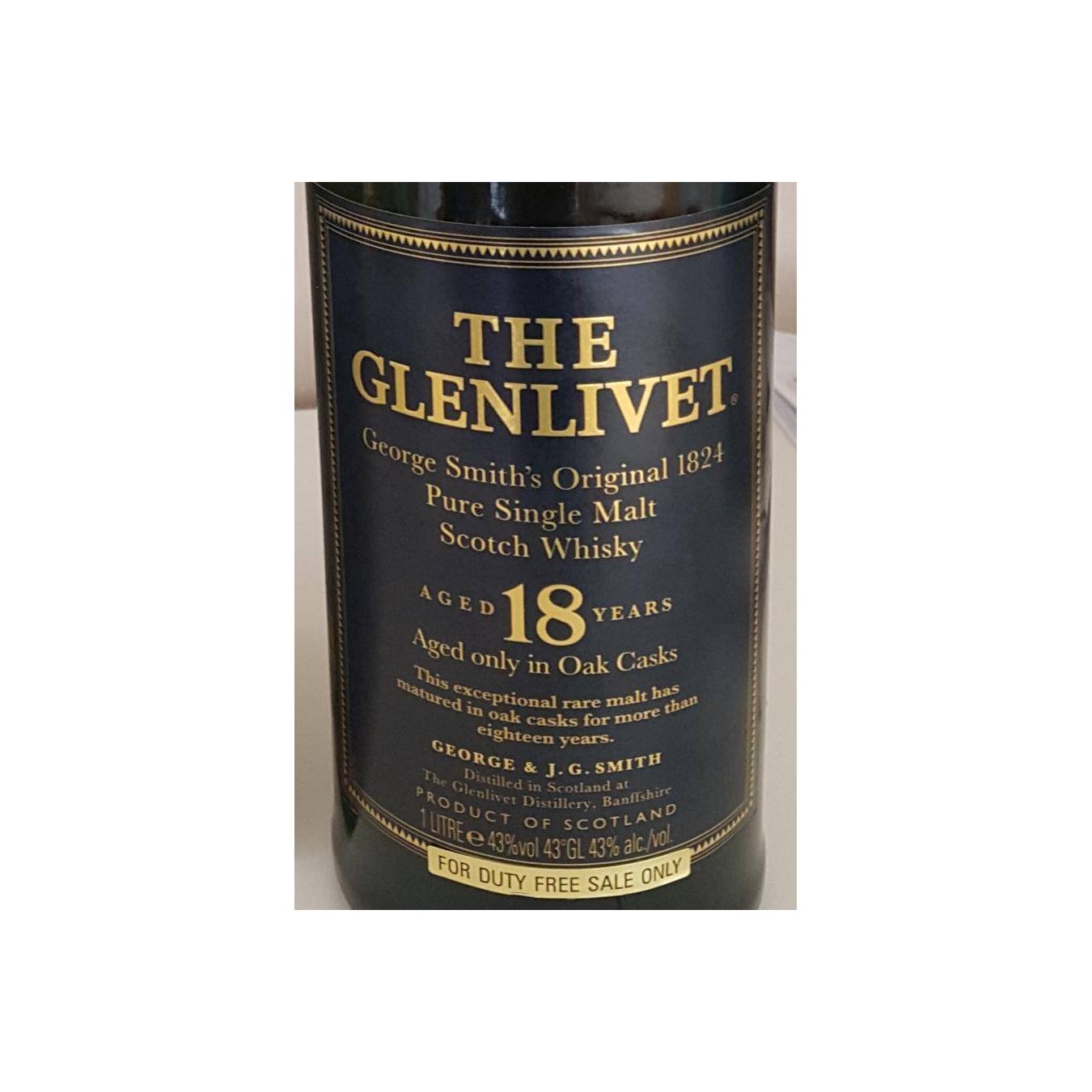 The Glenlivet 18 Years Single Malt Whisky 2