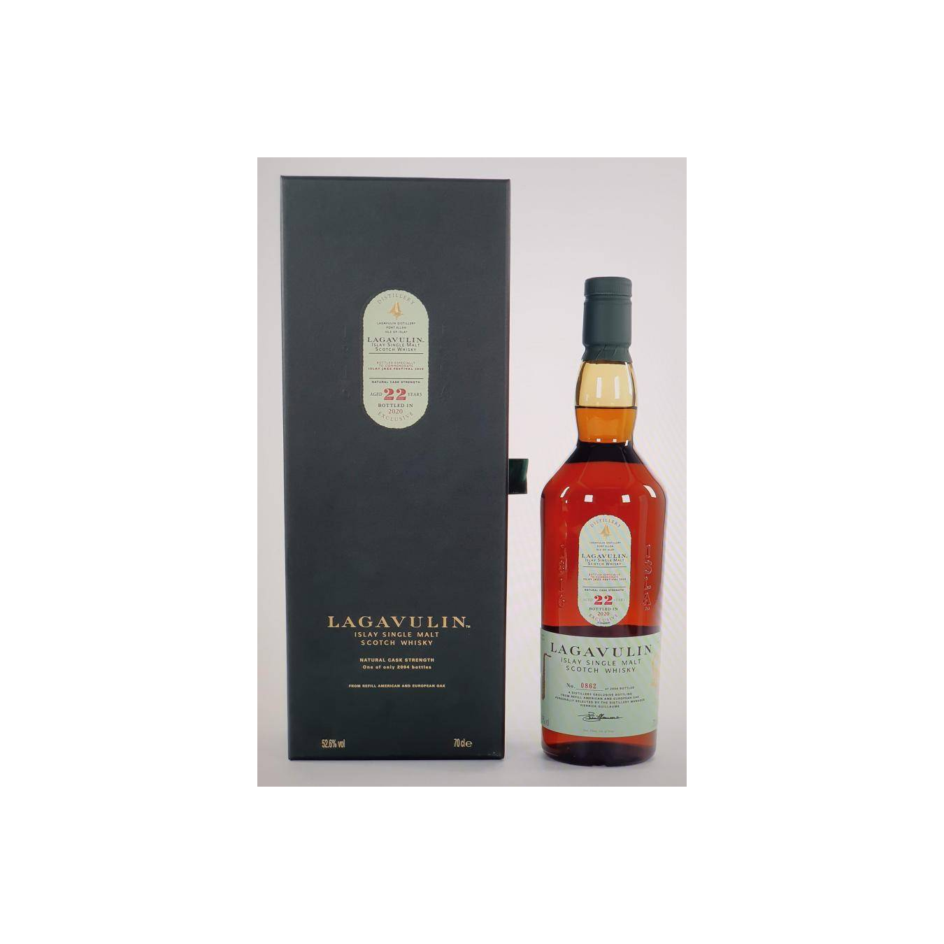 Lagavulin 22 Years Single Malt Whisky 2