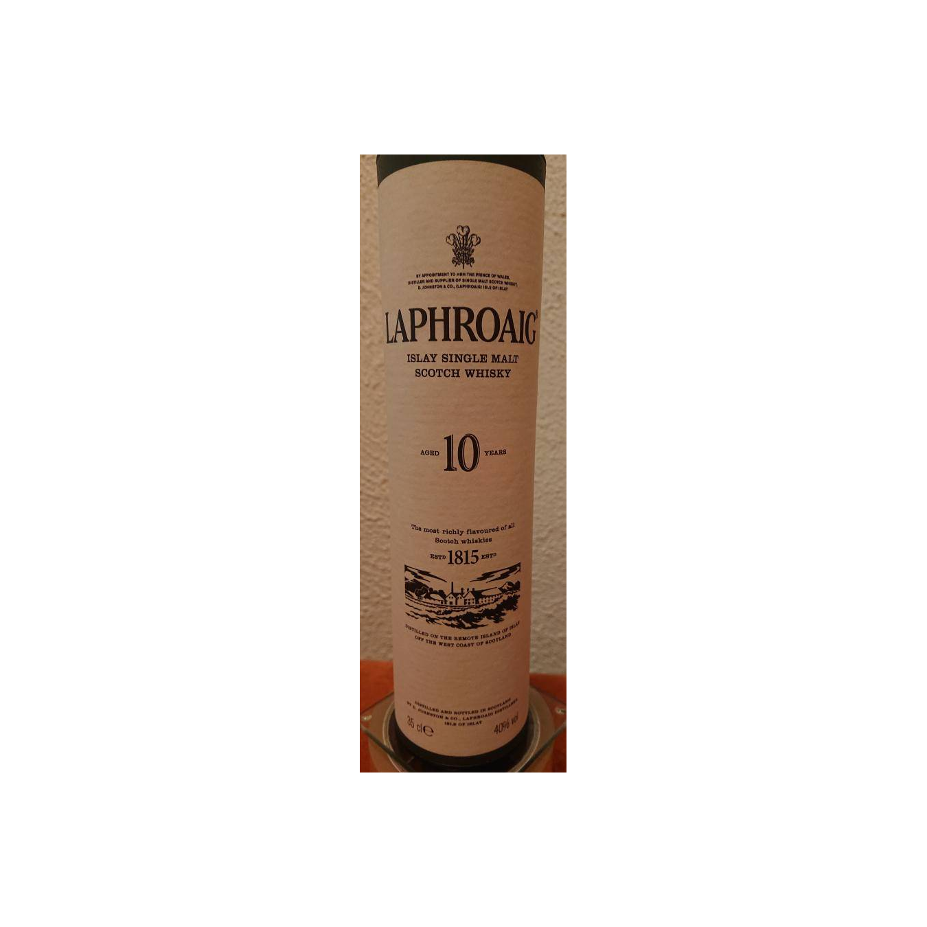 Laphroaig 10 Years Single Malt Whisky 3