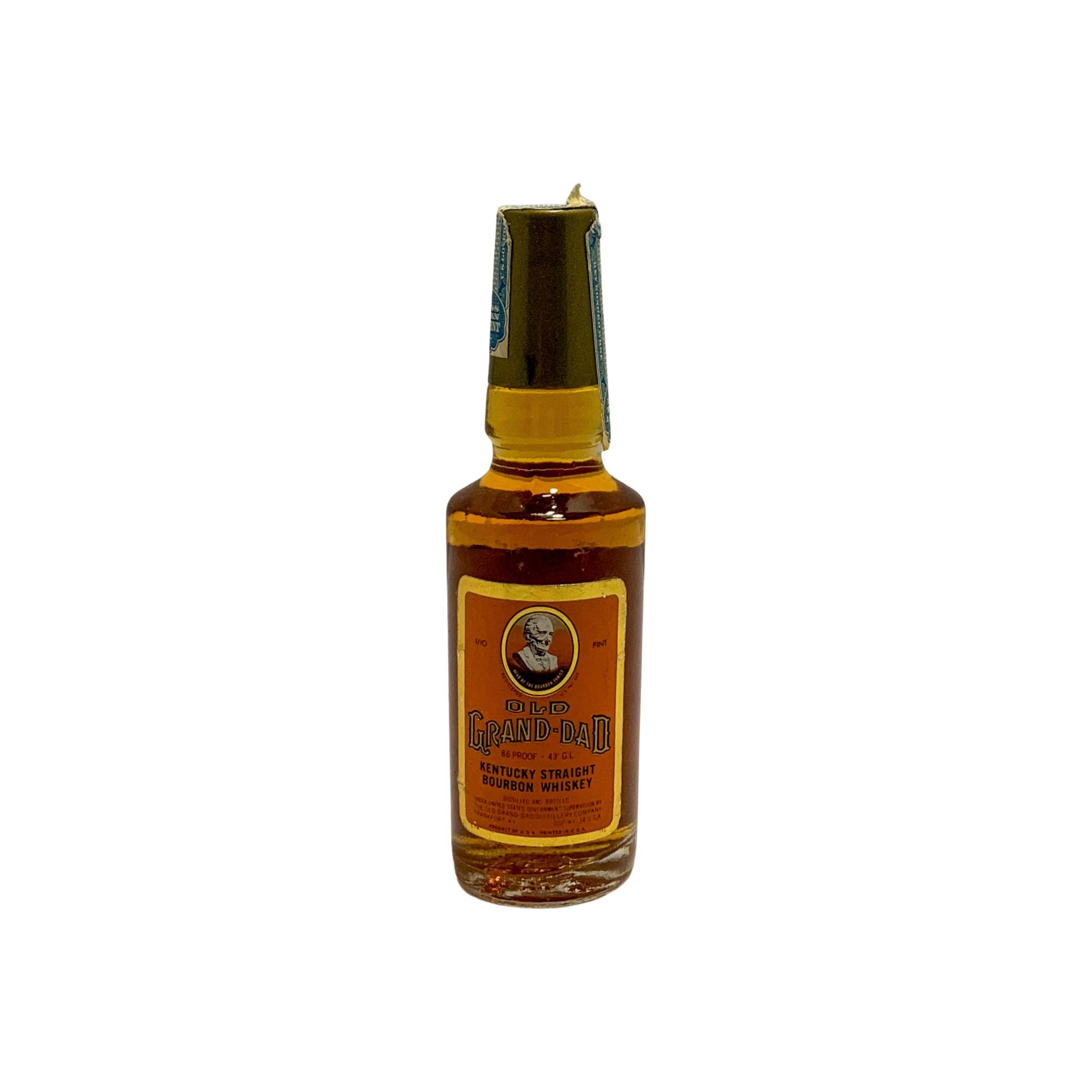 Old Grand-Dad Kentucky Straight Bourbon Whiskey 2
