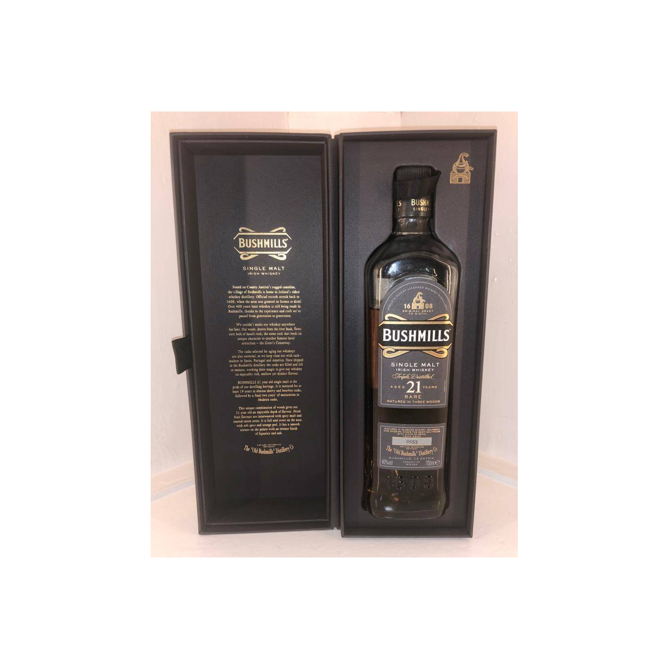 Bushmills 21 Years Single Malt Whisky 2