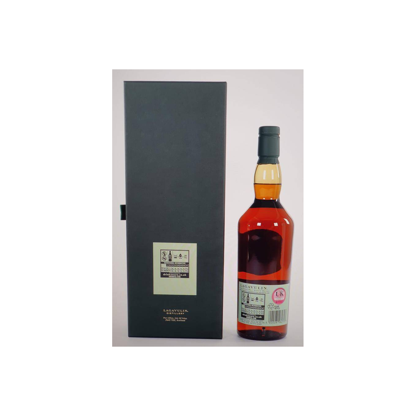 Lagavulin 22 Years Single Malt Whisky 3