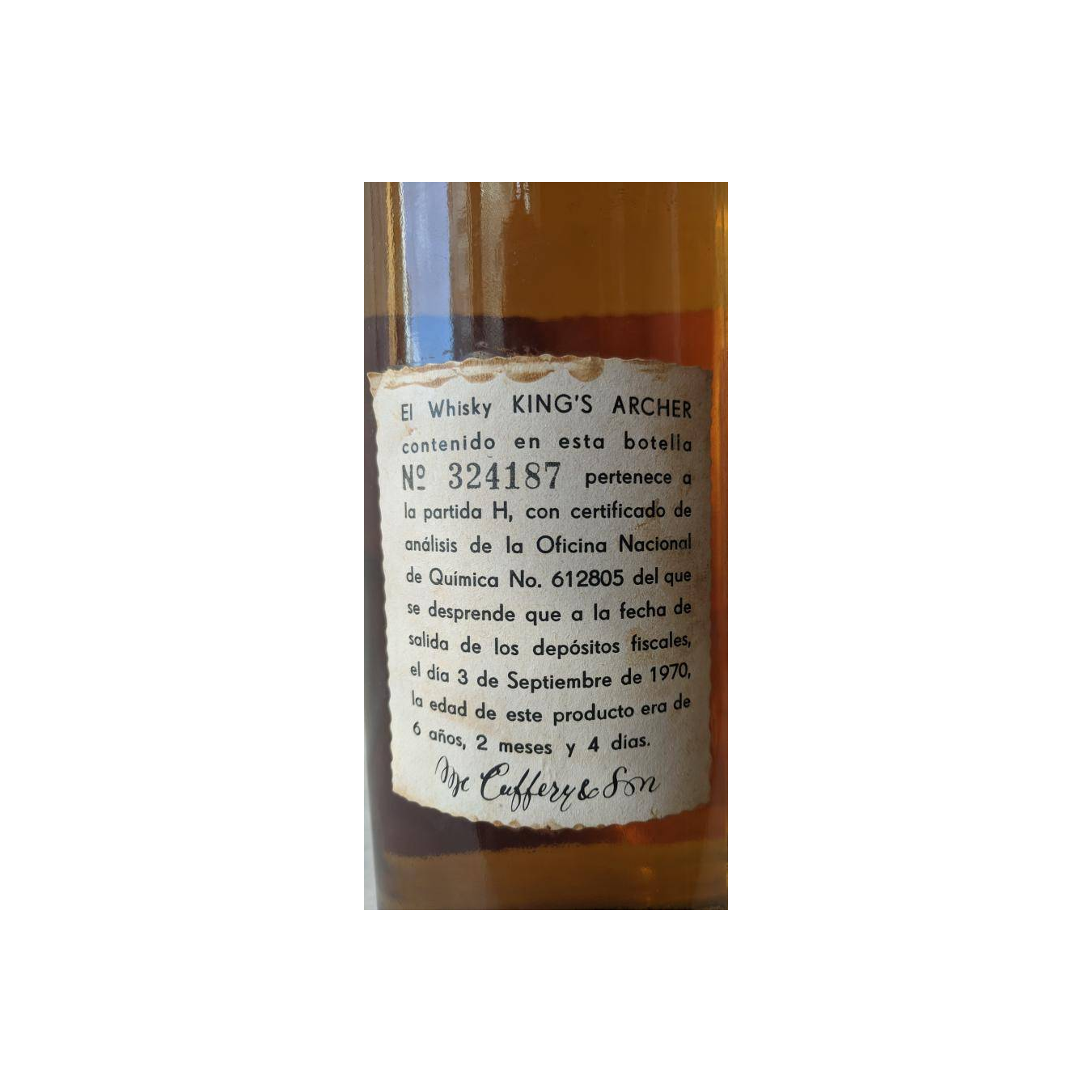 King's Archer  Whisky muy añejo 3