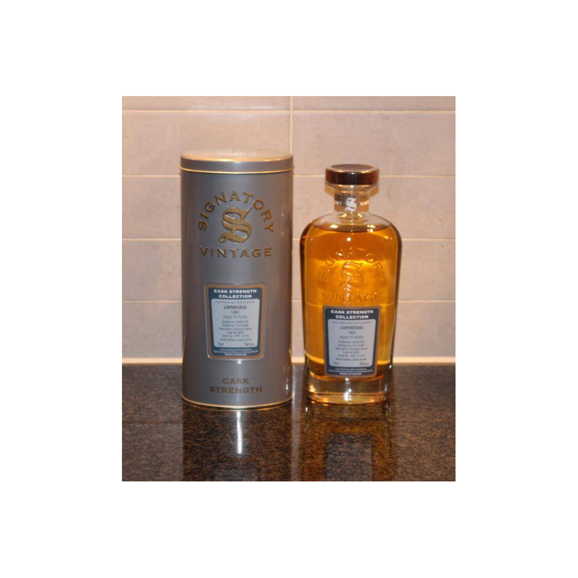Laphroaig Cask Strength Collection 1991 15 Years Single Malt Whisky 2