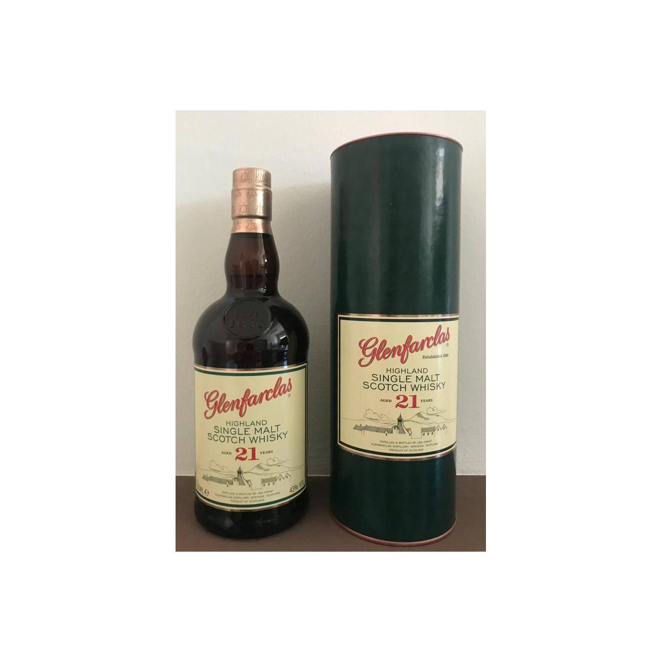 Glenfarclas 21 Years Single Malt Whisky 2