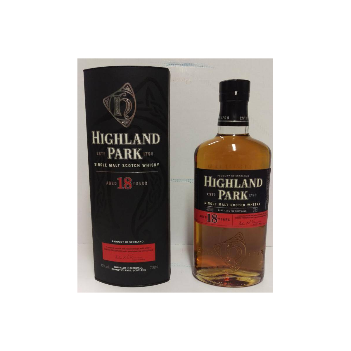 Highland Park 18 Years Single Malt Whisky 3