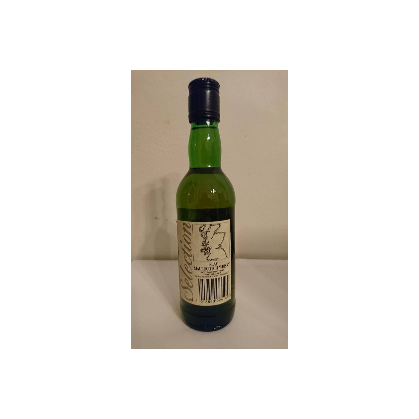 Laphroaig 18 Years Single Malt Whisky 3