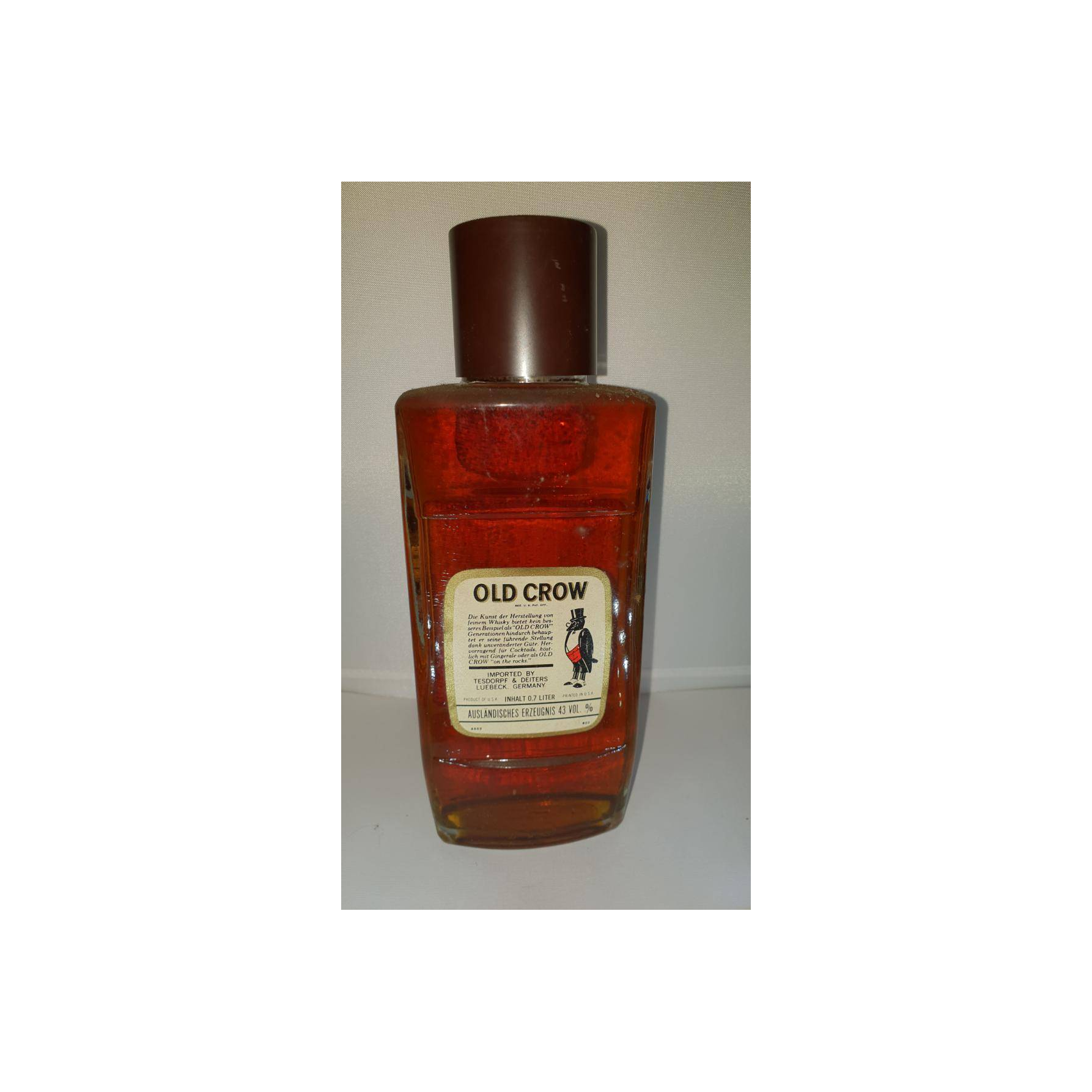 Old Crow Kentucky Straight Bourbon Whiskey 2