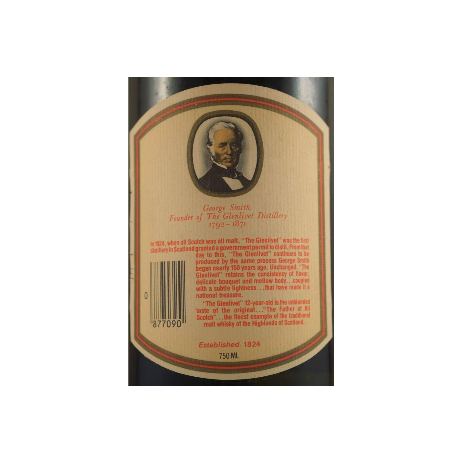 The Glenlivet 12 Years Single Malt Whisky 3