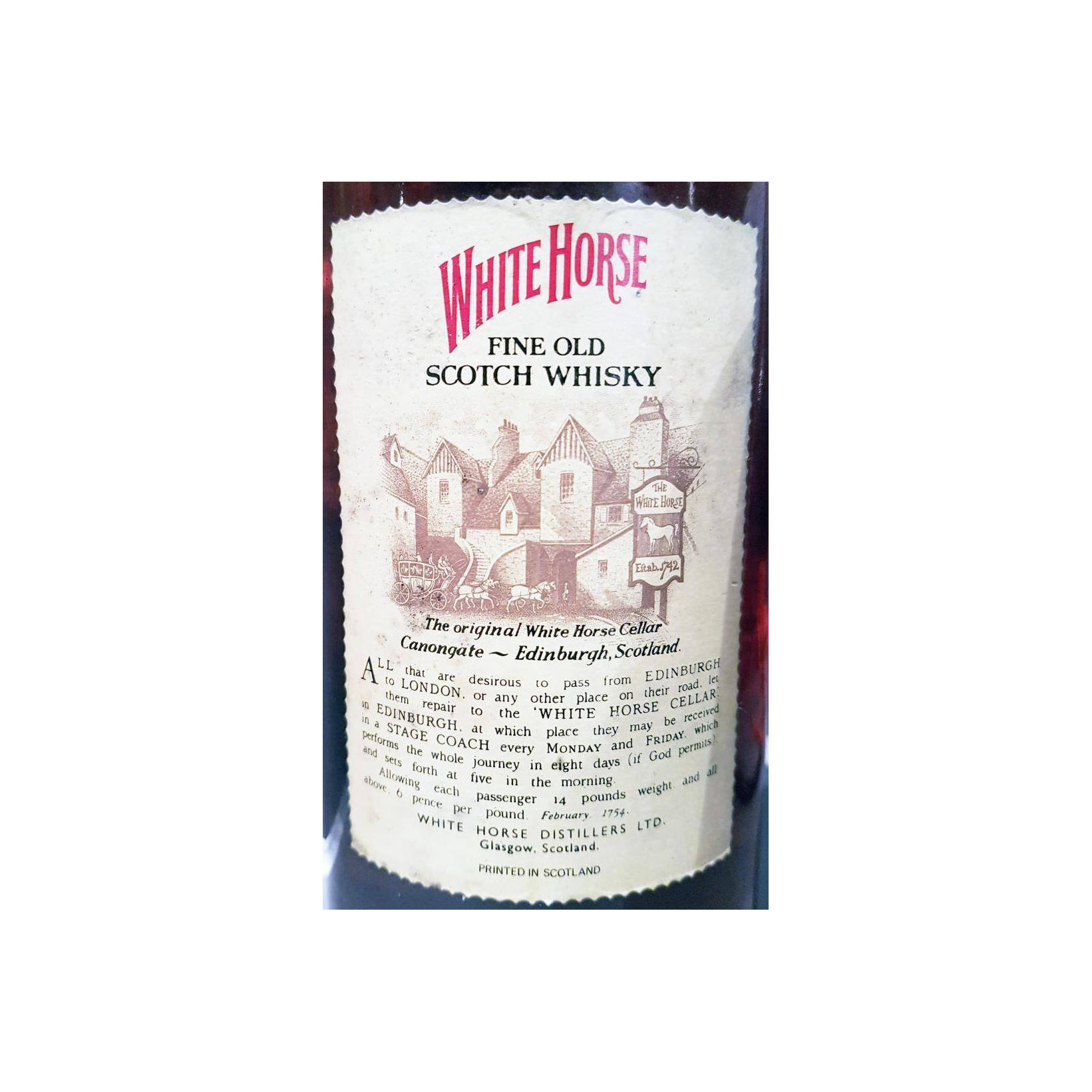 White Horse Blended Whisky 3