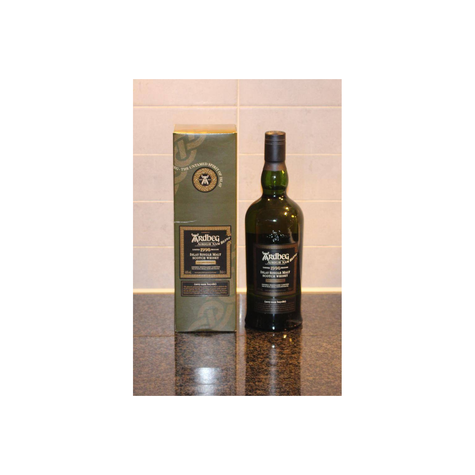 Ardbeg 1990 16 Years Single Malt Whisky 2