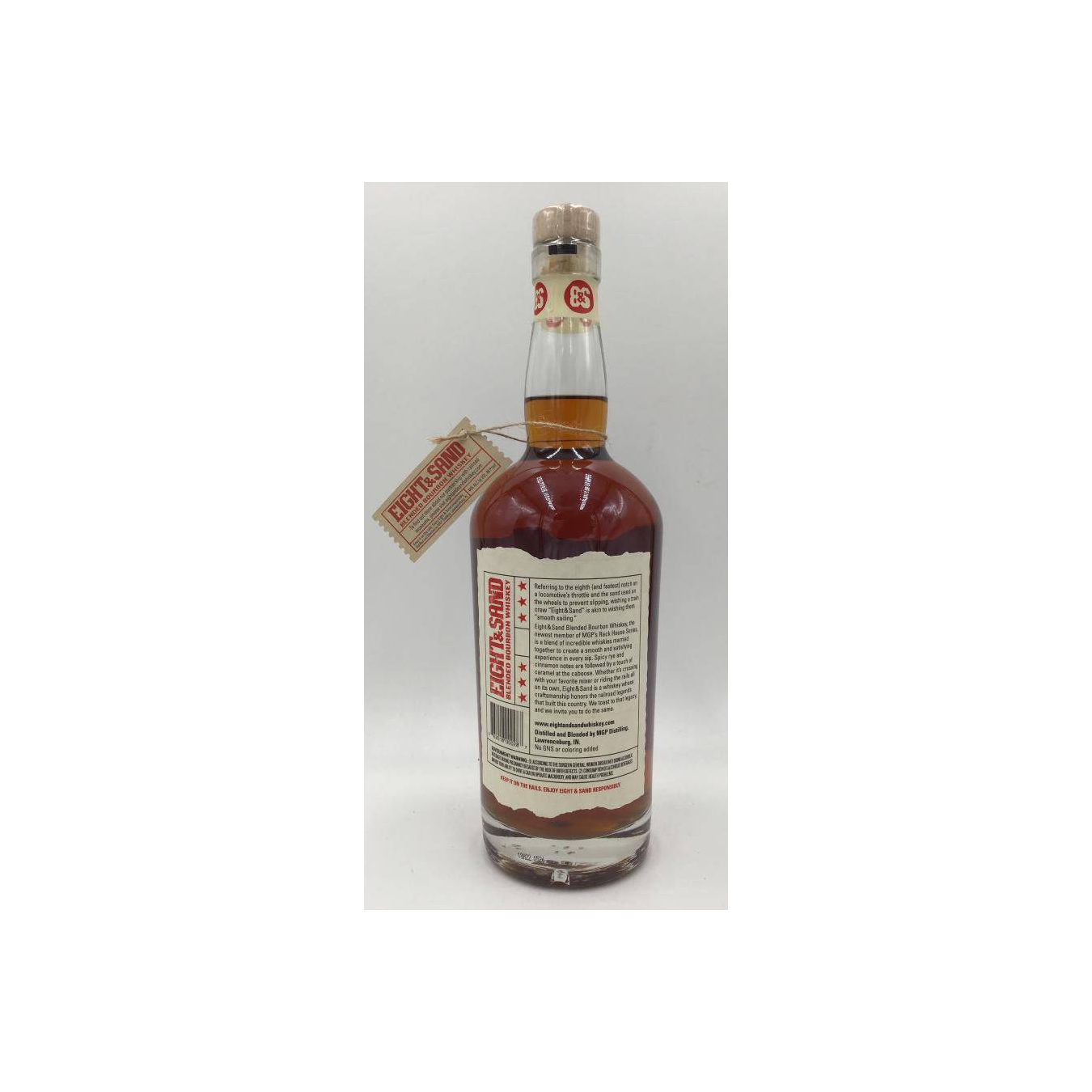 Eight & Sand Blended Bourbon Whiskey 3