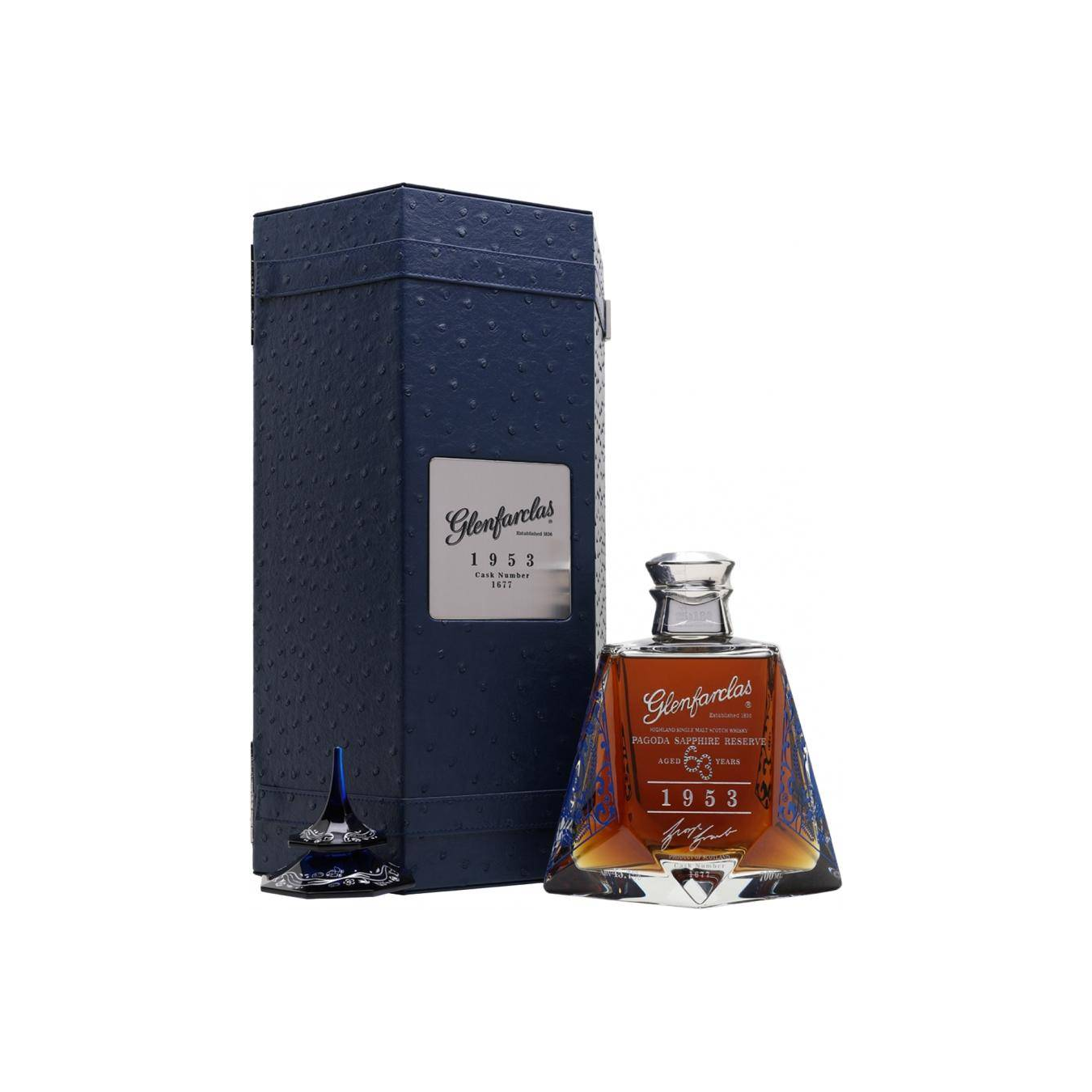 Glenfarclas 1953 63 Years Single Malt Whisky 3