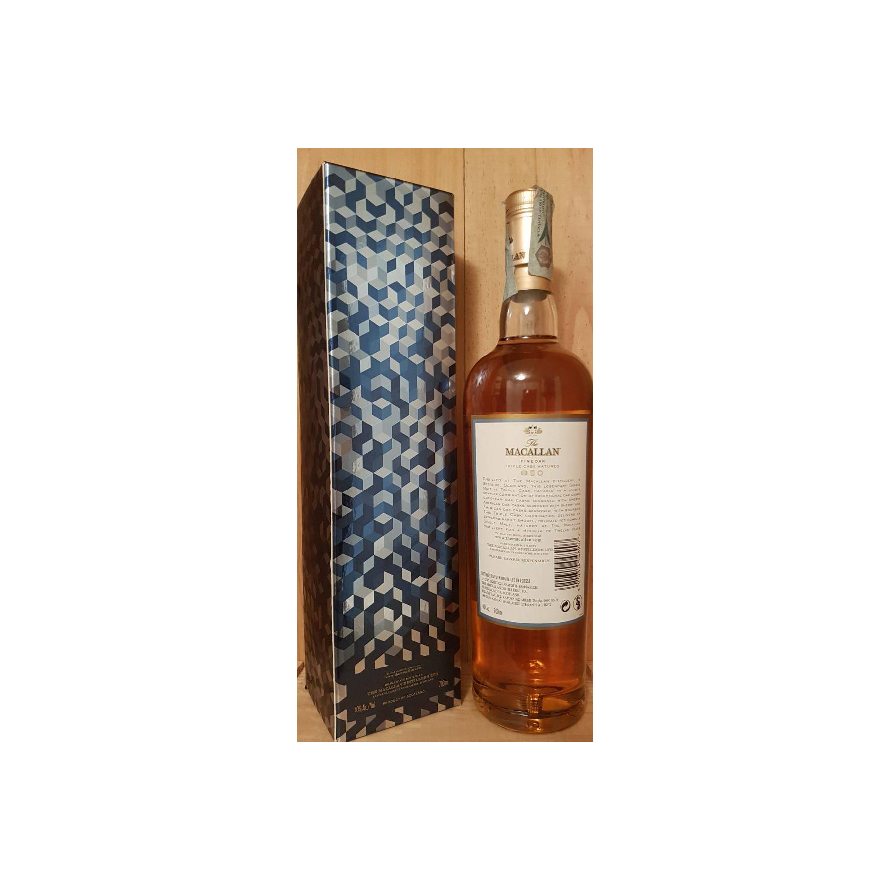 The Macallan 12 Years Single Malt Whisky 3