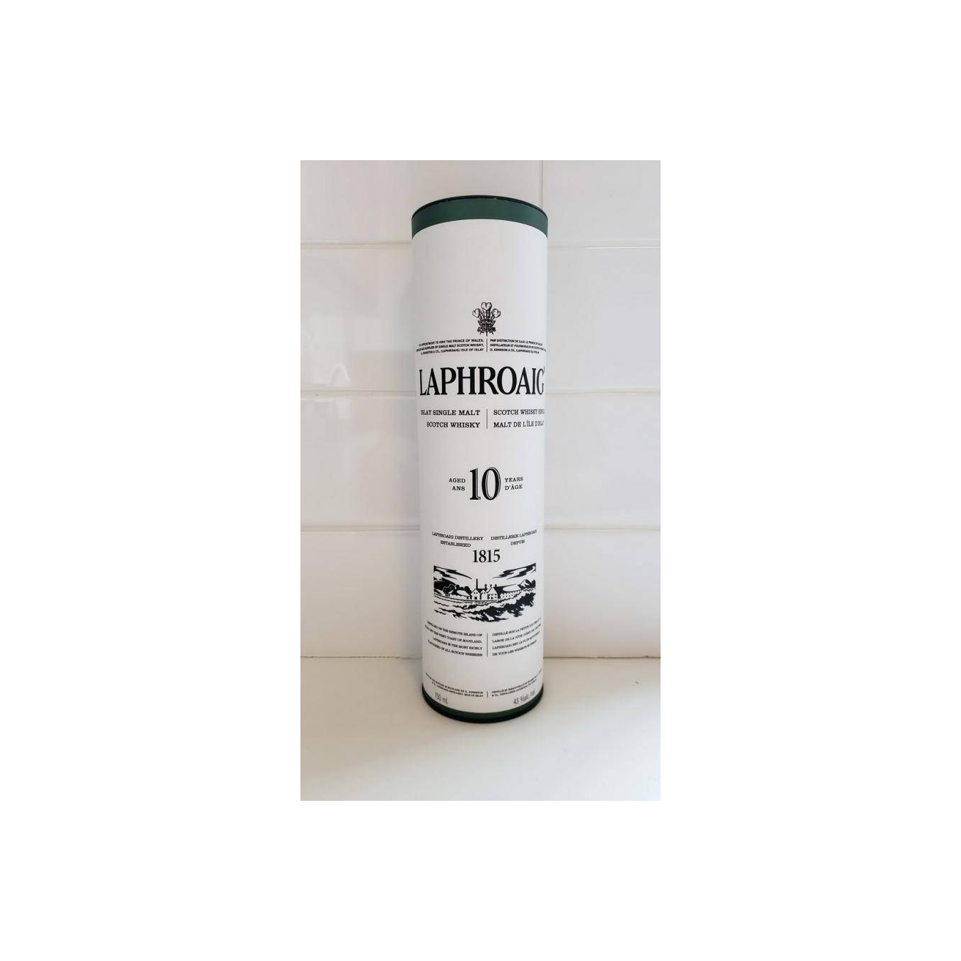 Laphroaig 10 Years Single Malt Whisky 3