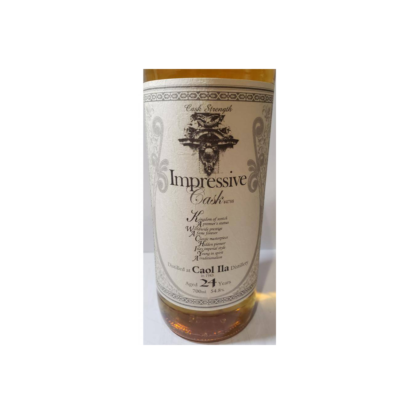 Caol Ila 1983 24 Years Single Malt Whisky 2