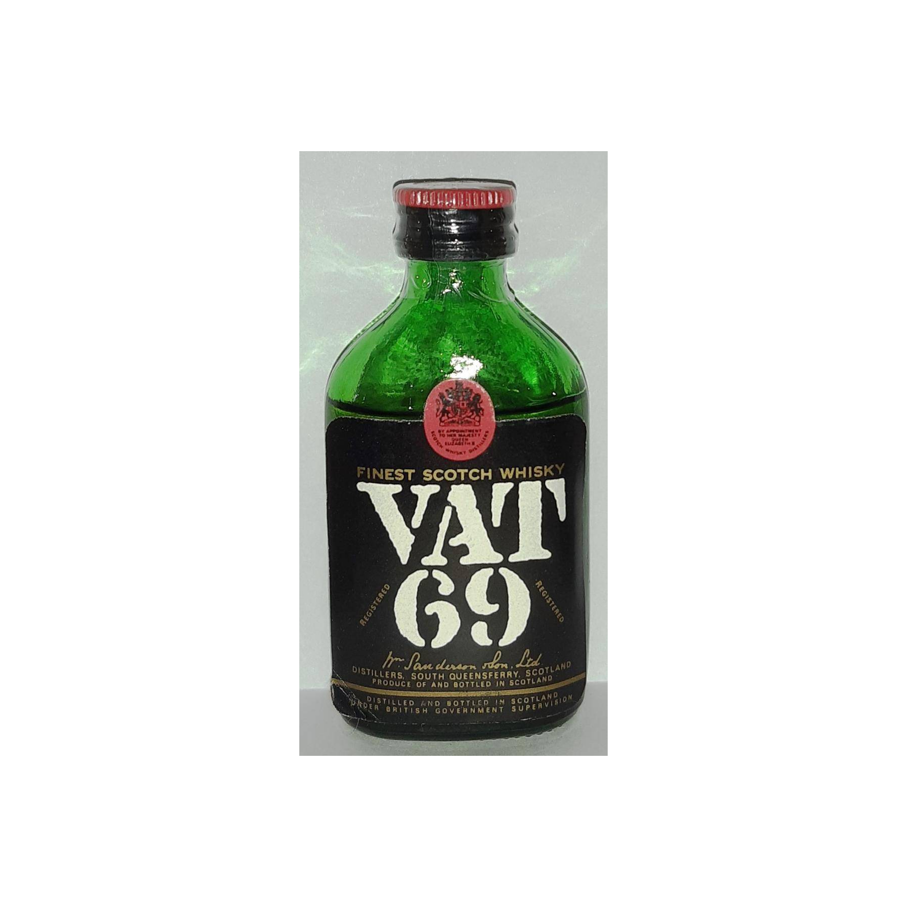 VAT 69 Finest Scotch Whisky 2