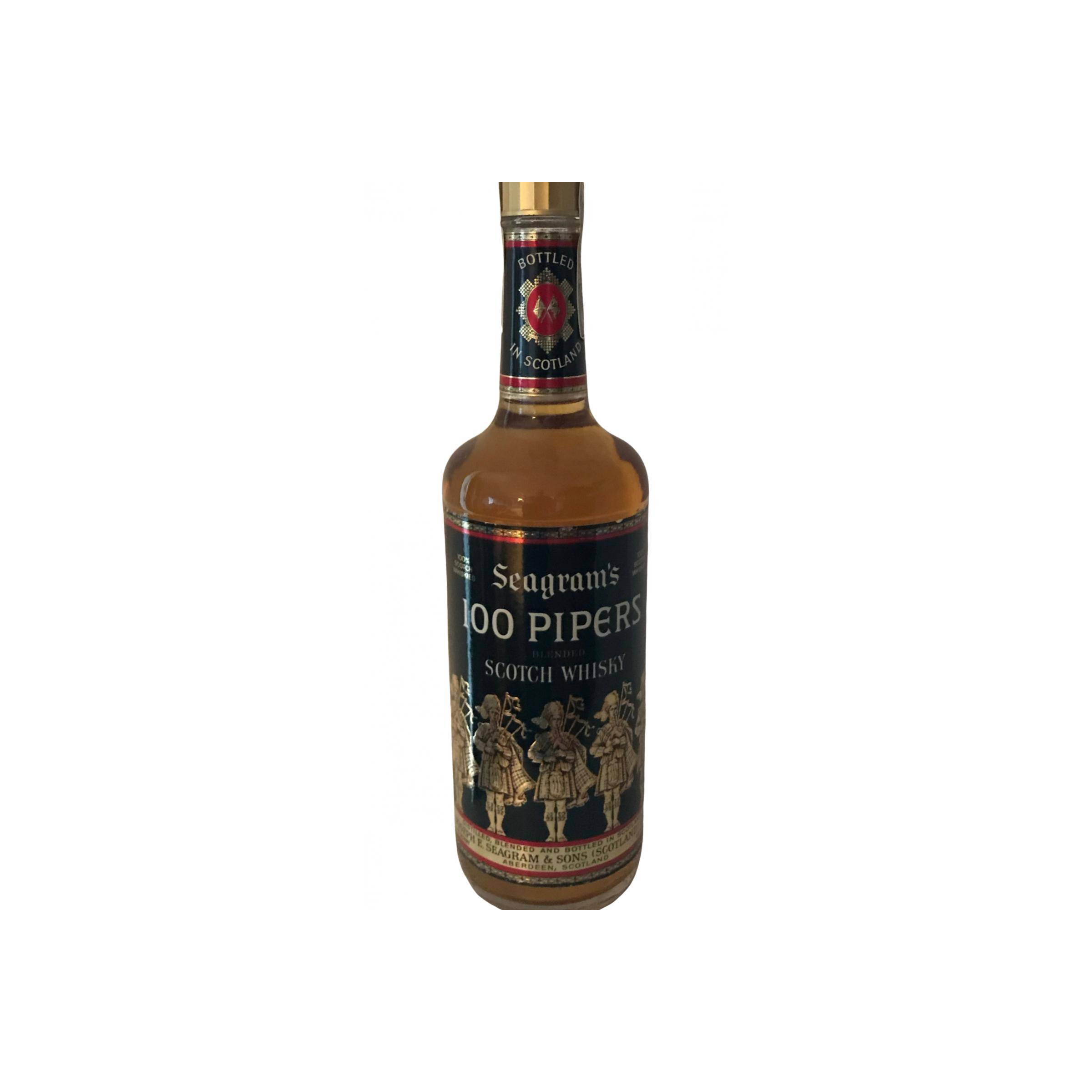 100 Pipers Blended Scotch Whisky