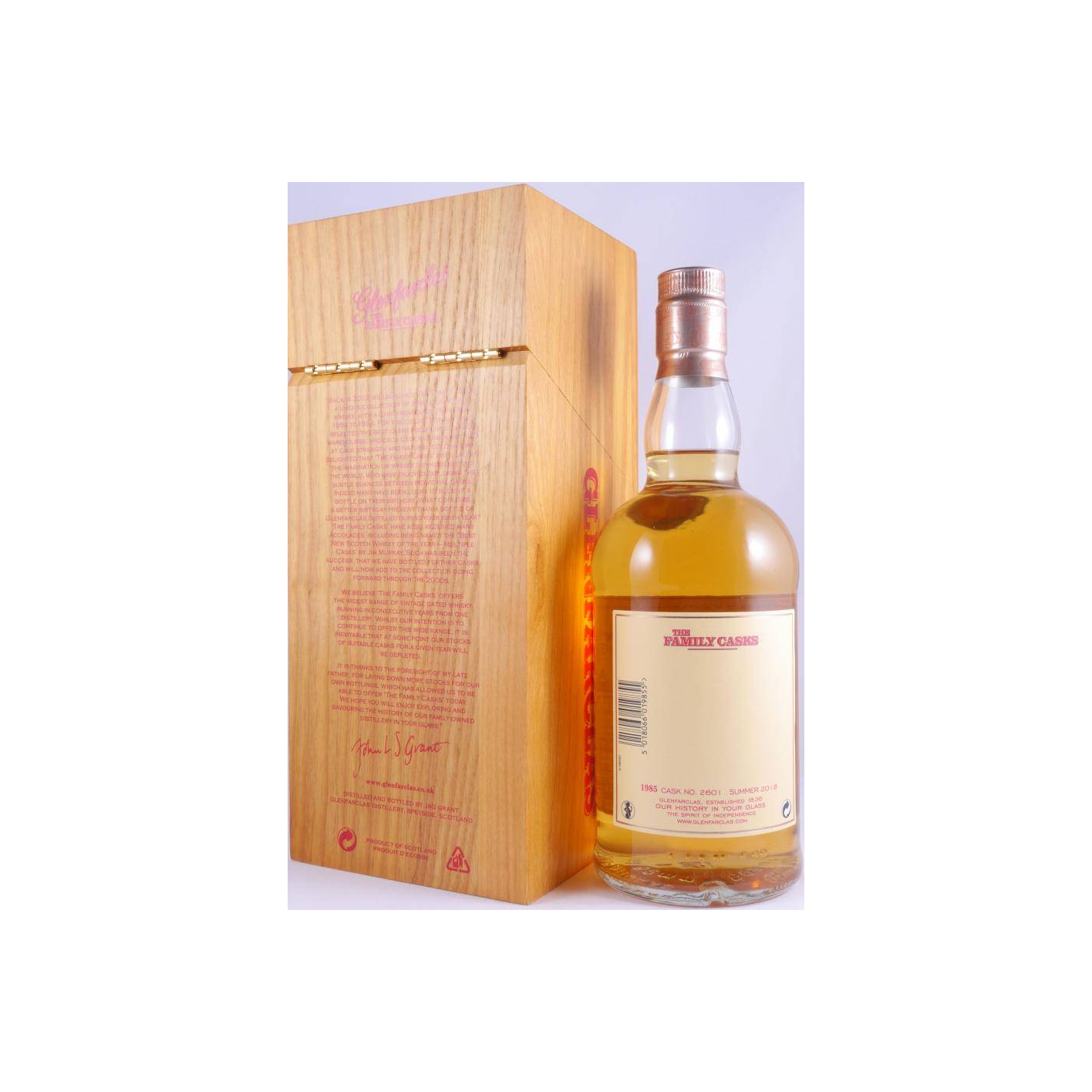 Glenfarclas 1985 33 Years Single Malt Whisky 3