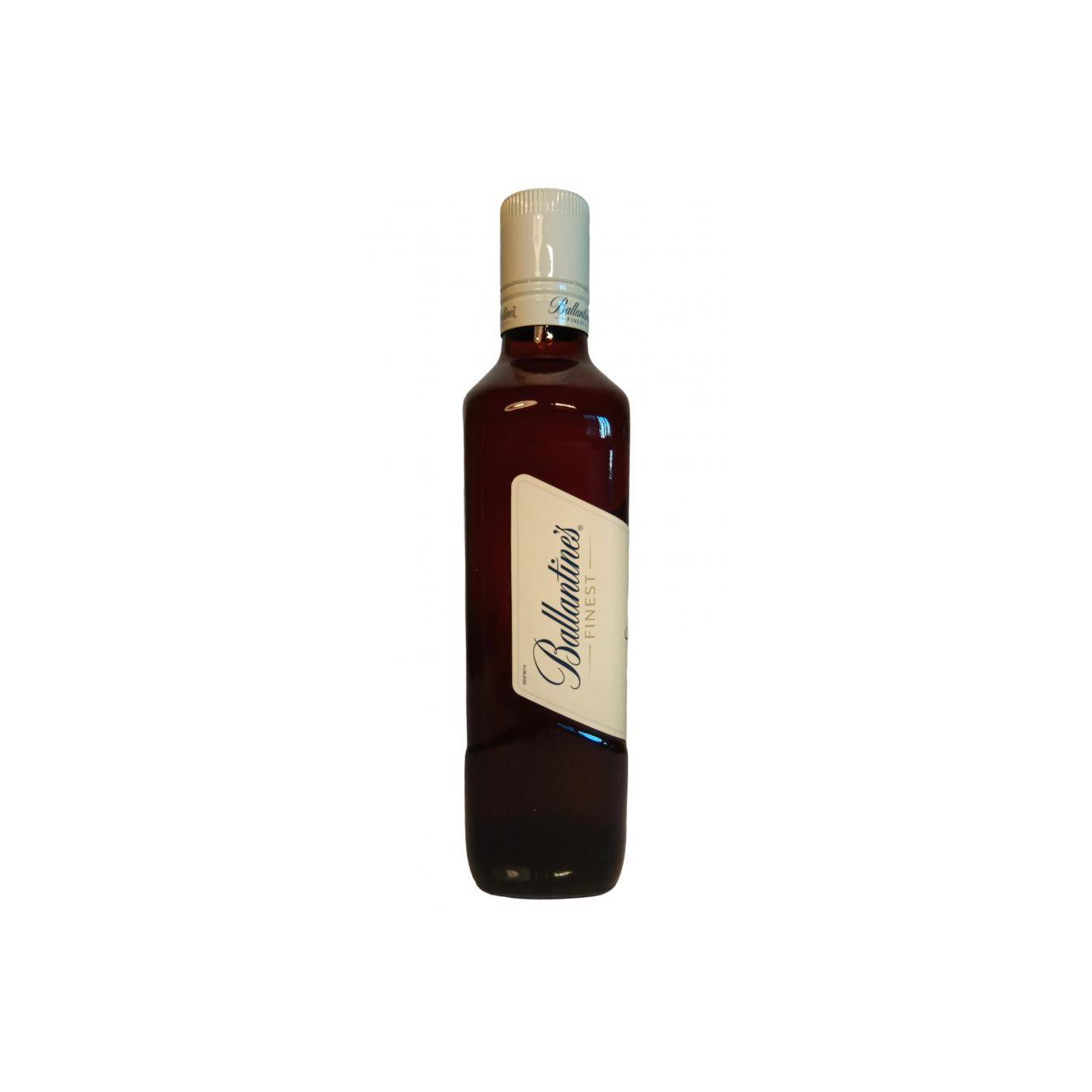 Ballantine's Finest Blended Scotch Whisky 3