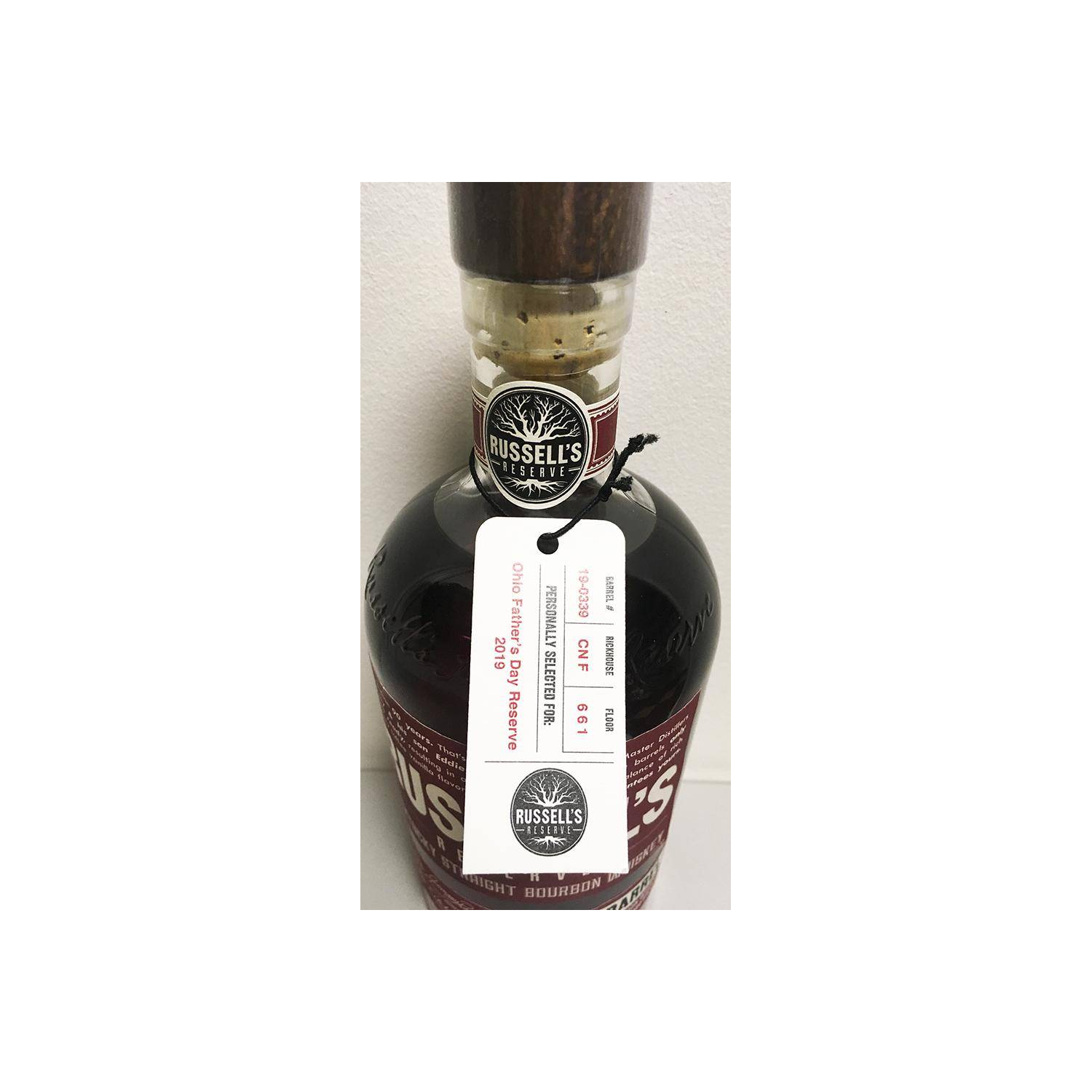 Russell's Reserve Bourbon Whisky 2