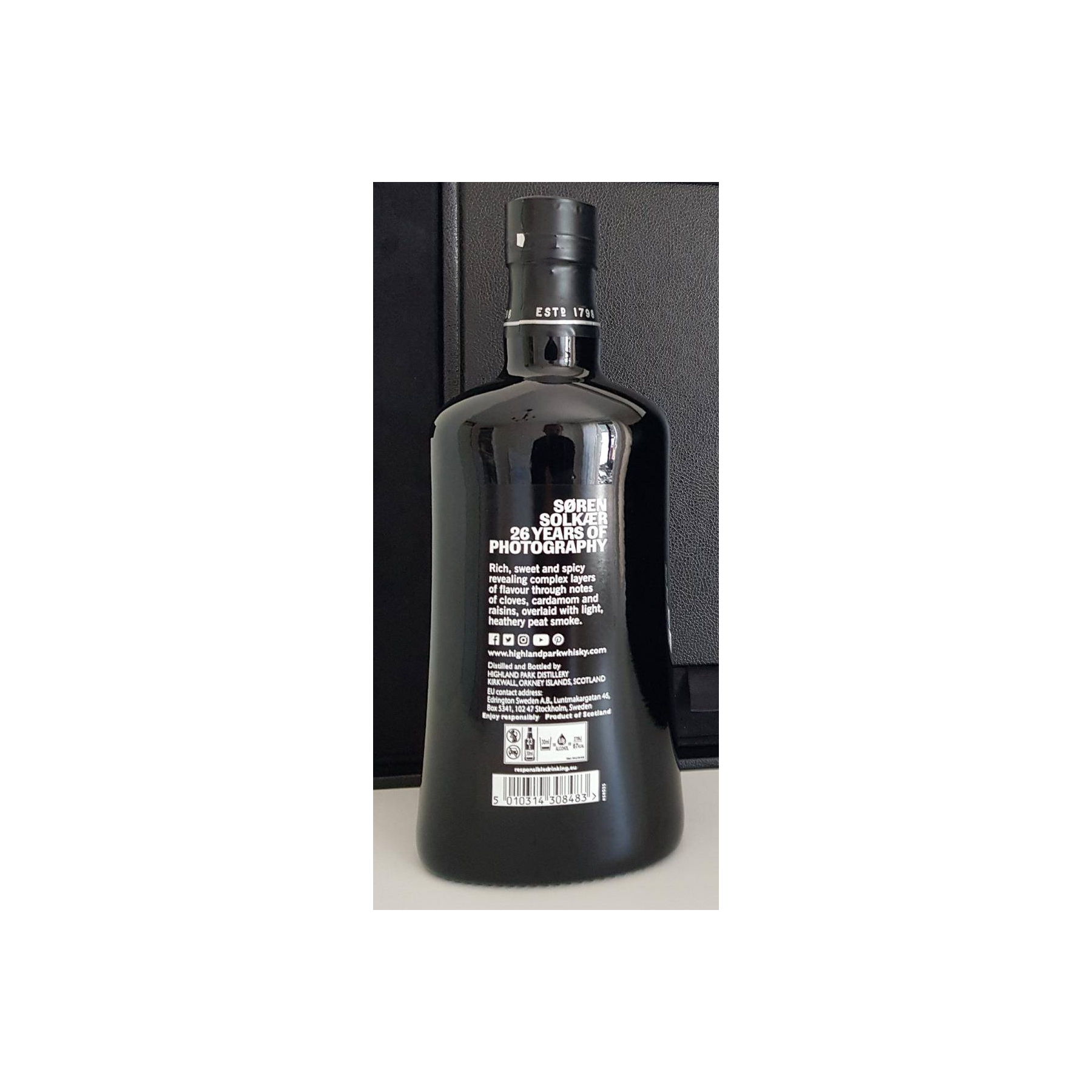 Highland Park 26 Years Single Malt Whisky 2