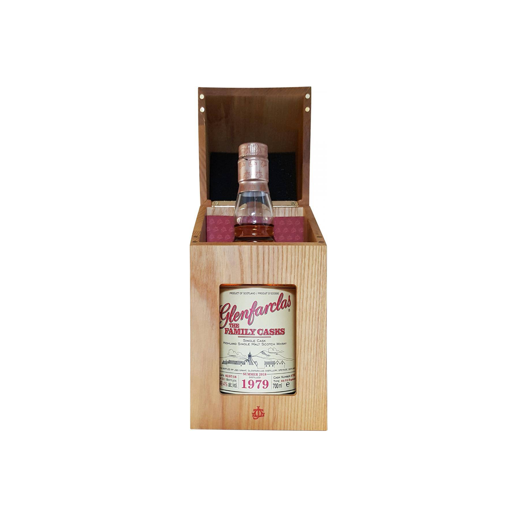 Glenfarclas 1979 39 Years Single Malt Whisky 2