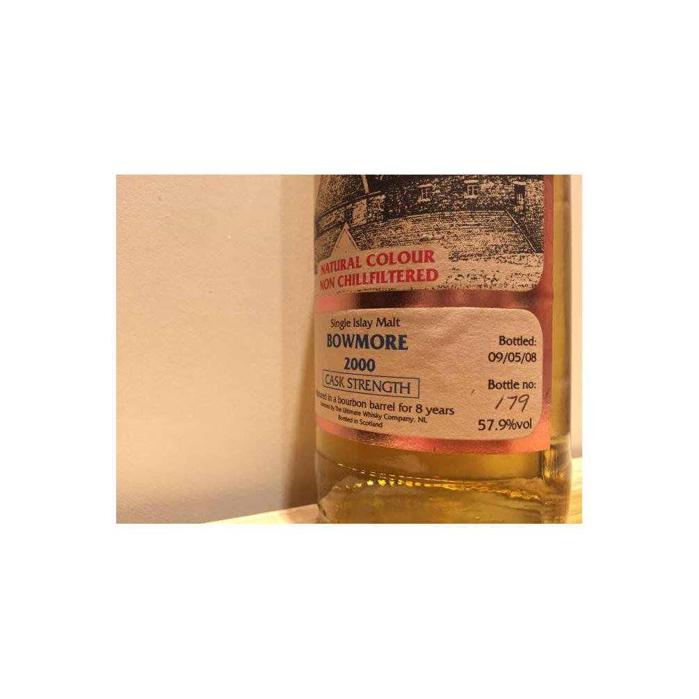 Bowmore 2000 8 Years Single Malt Whisky 3