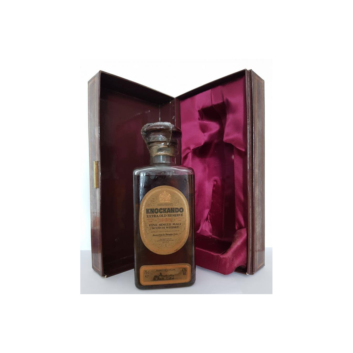 Knockando 1968 23 Years Single Malt Whisky 3
