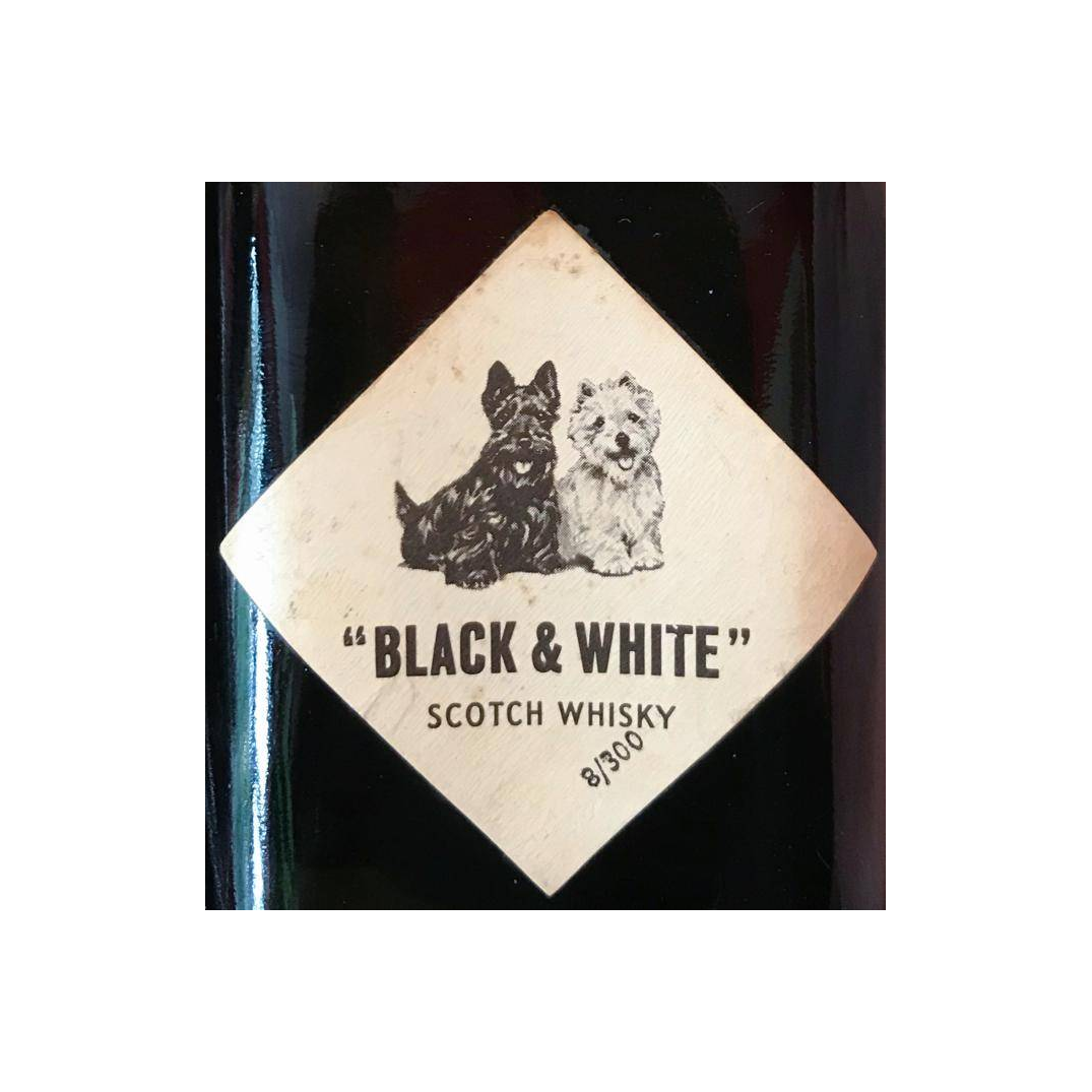 Black & White Blended Whisky 2