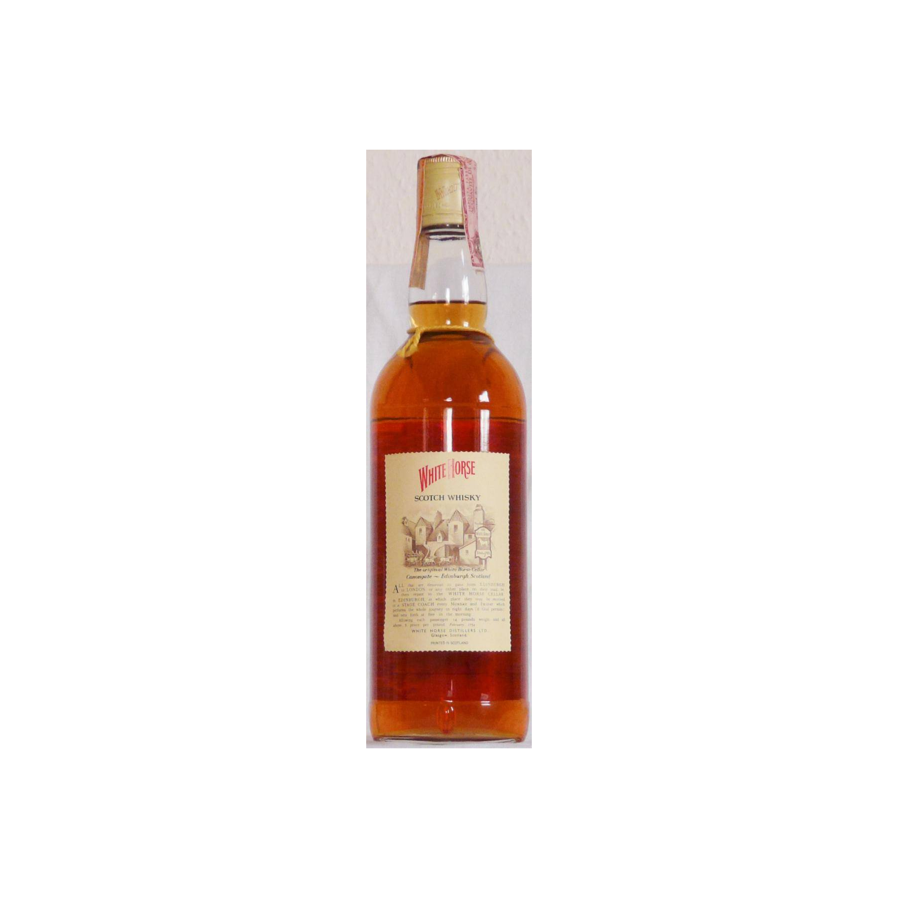 White Horse Blended Whisky 3