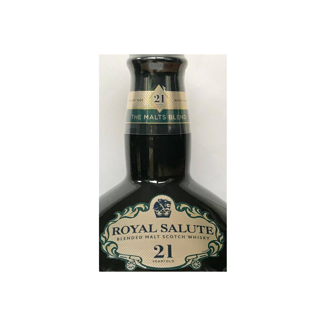 Chivas Regal 21 Years Blended Malt Whisky 2