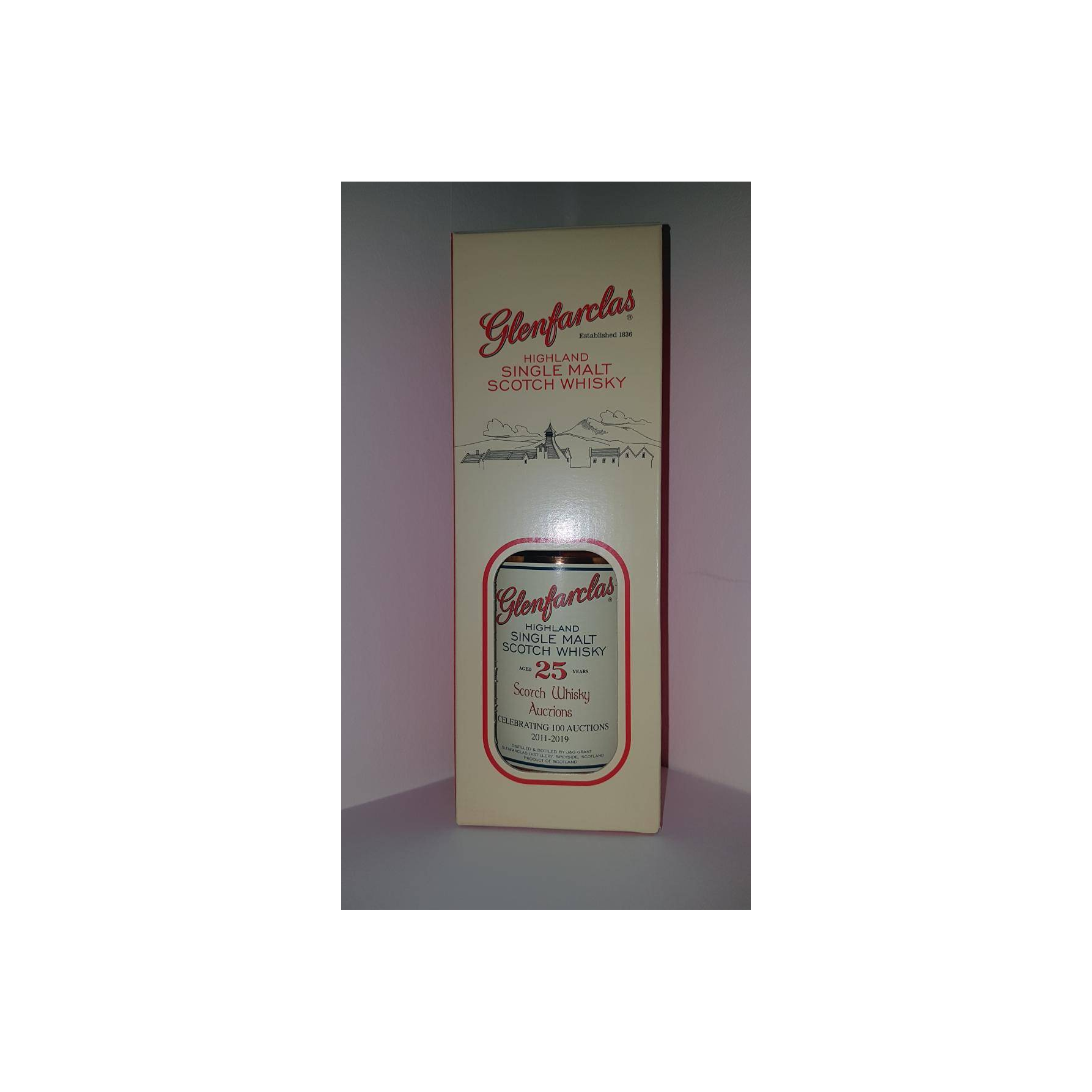 Glenfarclas 25 Years Single Malt Whisky 3