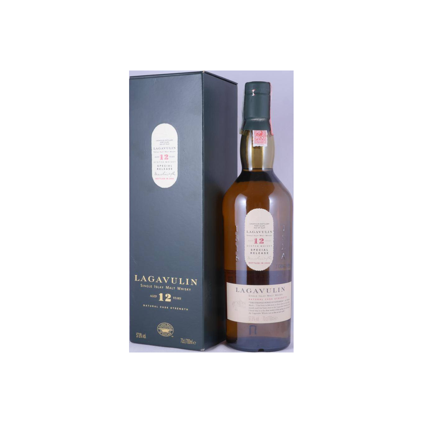 Lagavulin 12 Years Single Malt Whisky 2