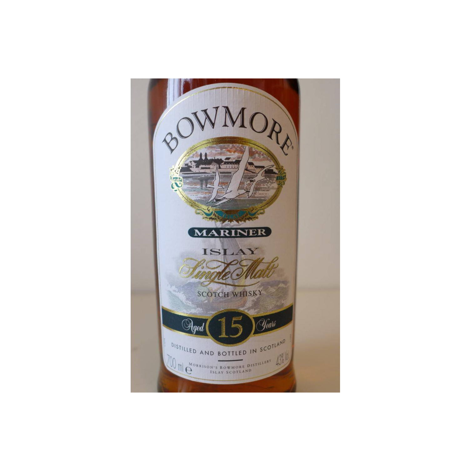 Bowmore 15 Years Single Malt Whisky 2