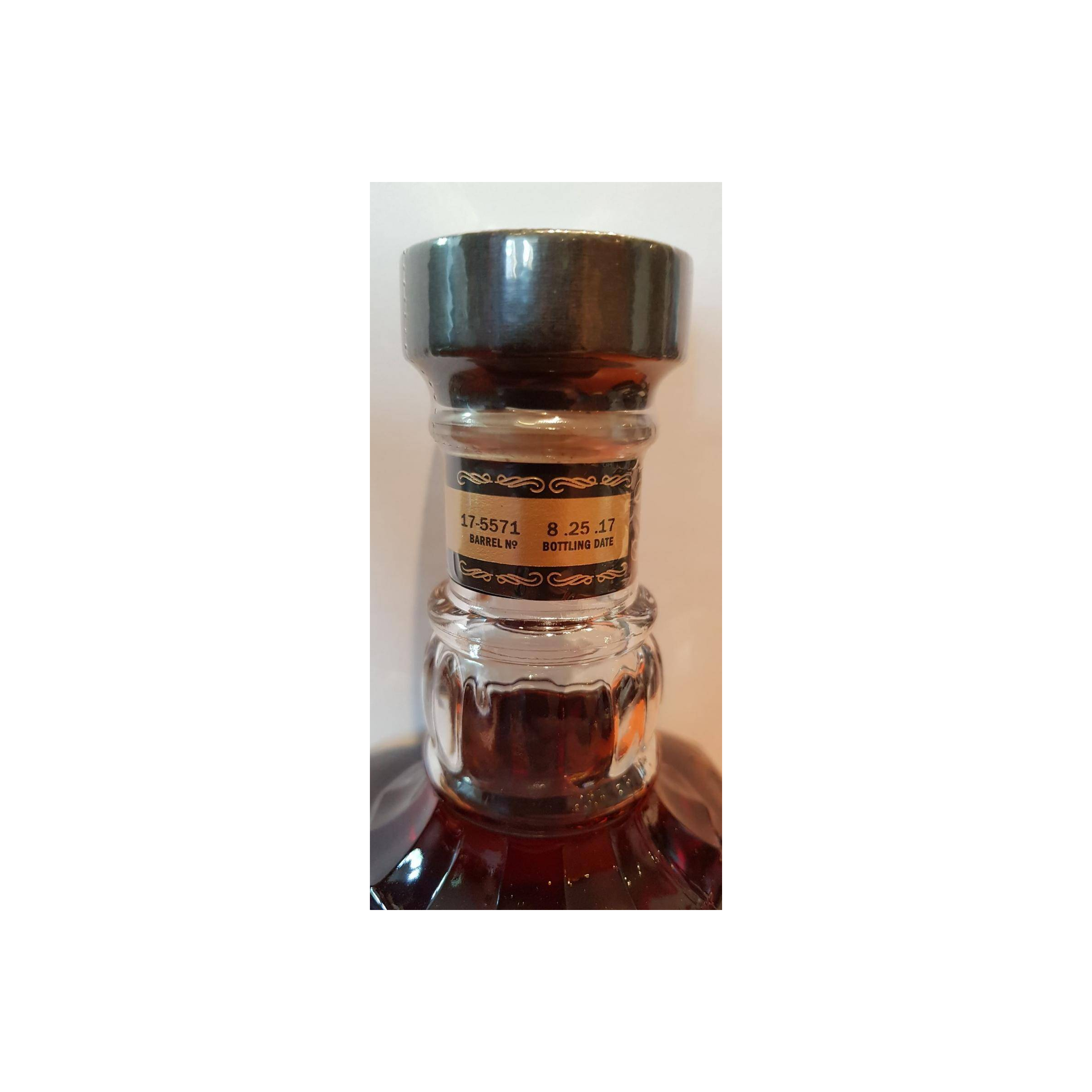 Jack Daniel's Tennessee Whisky  2