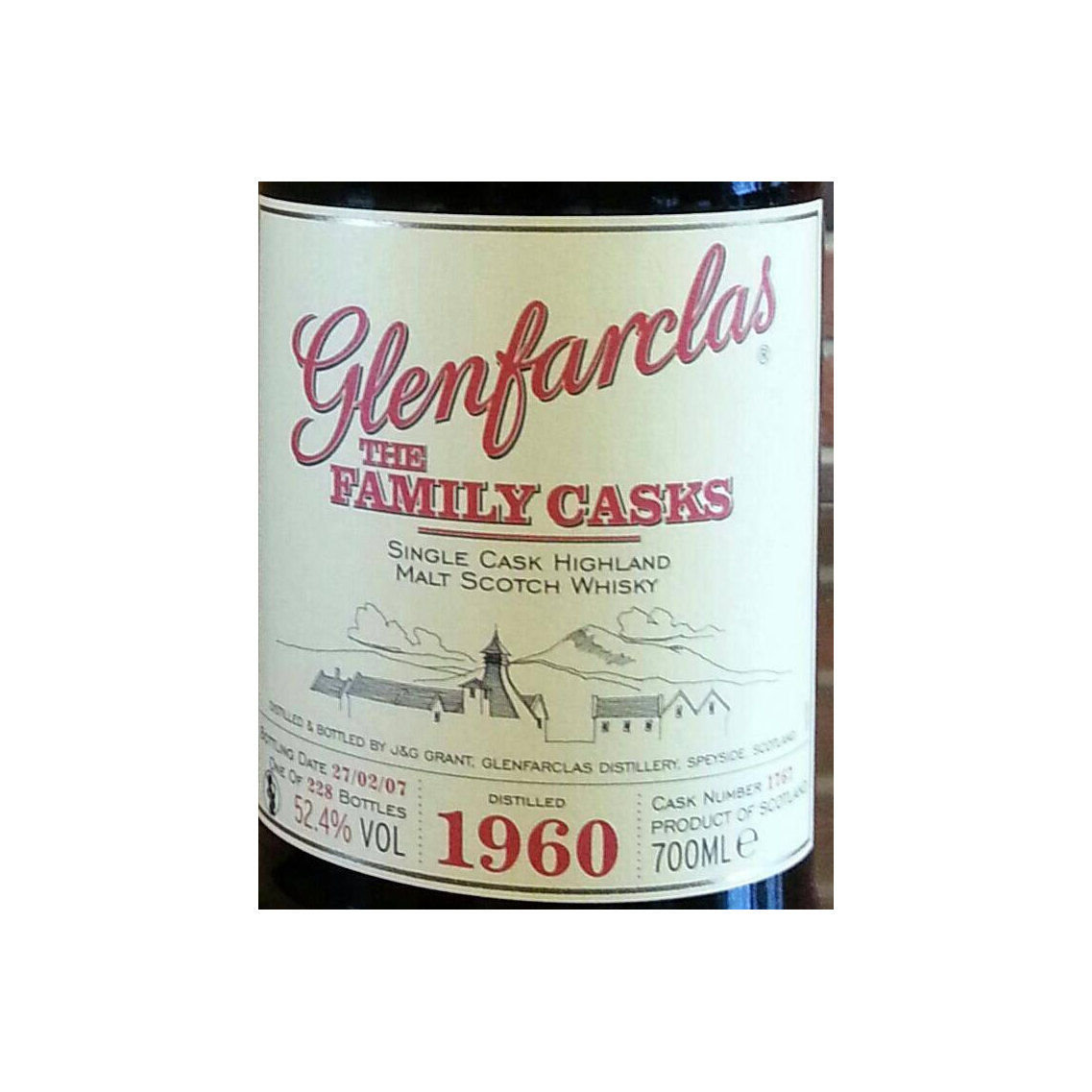 Glenfarclas 1960 46 Years Single Malt Whisky 3