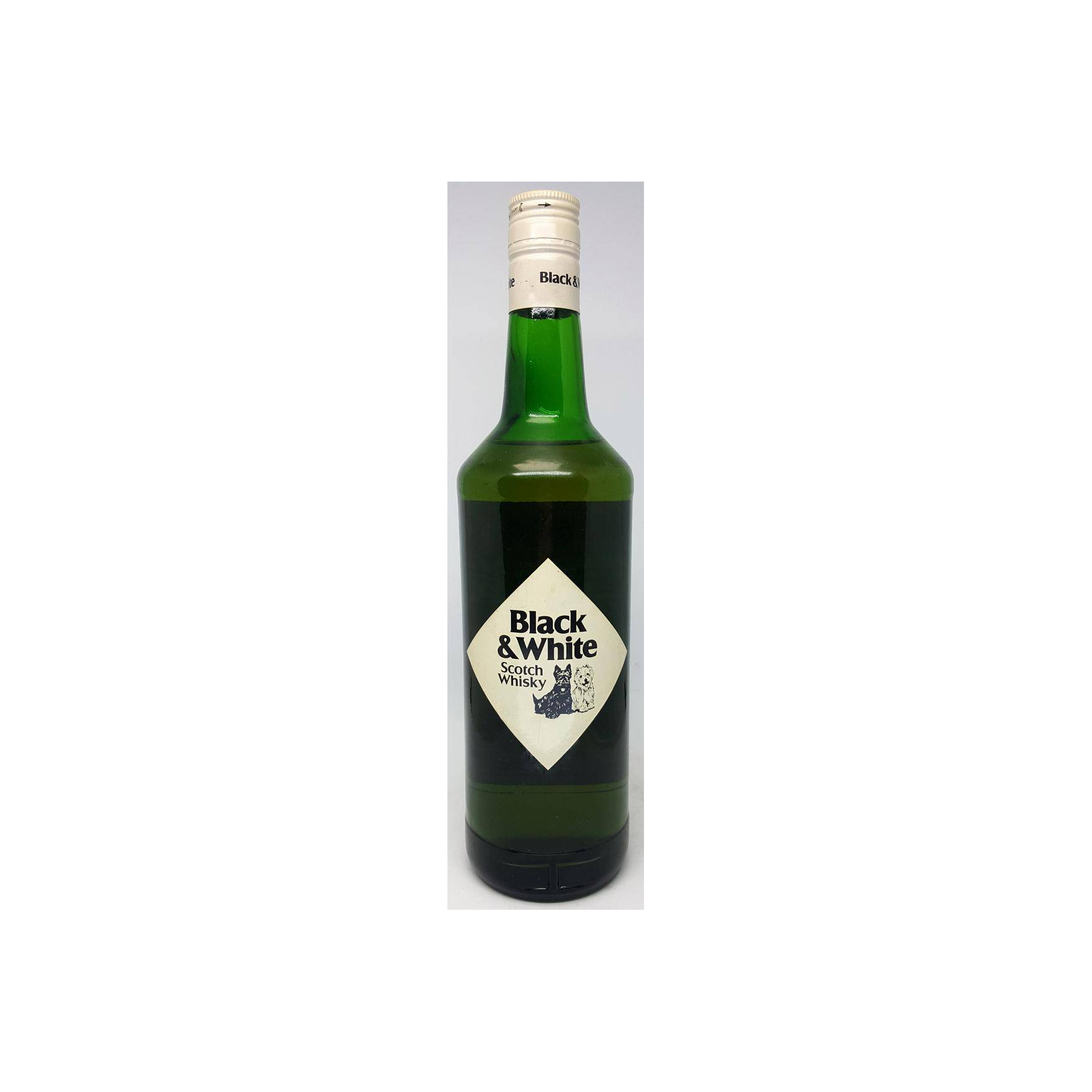 Black & White Blended Whisky 2
