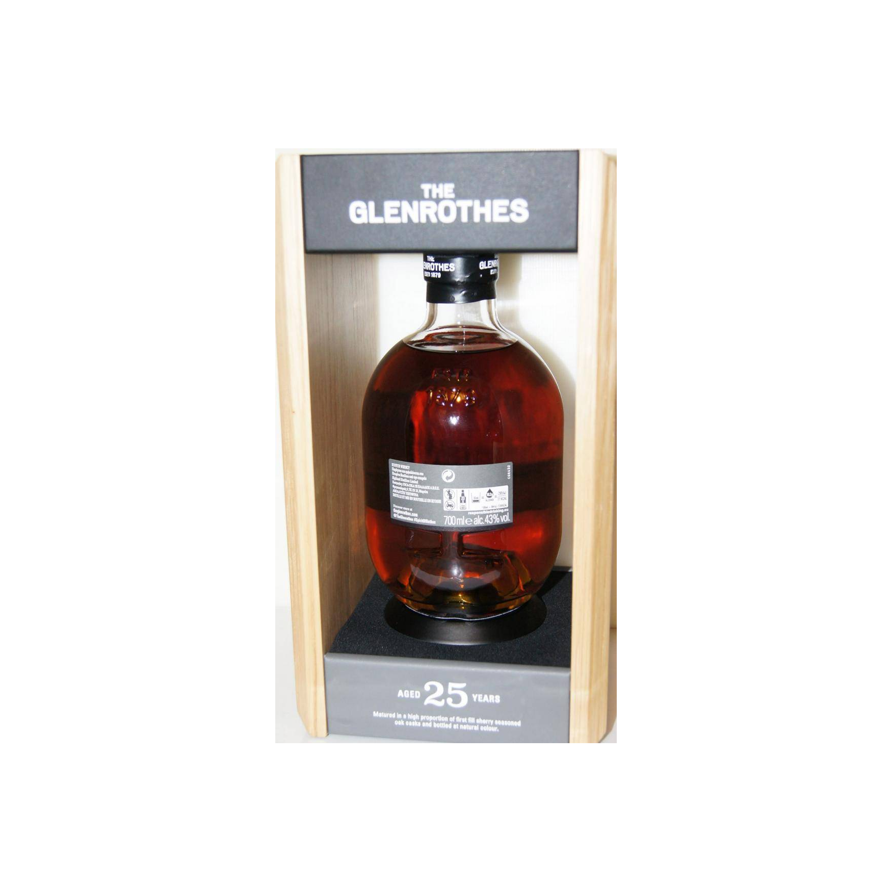 The Glenrothes 25 Years Single Malt Whisky 3