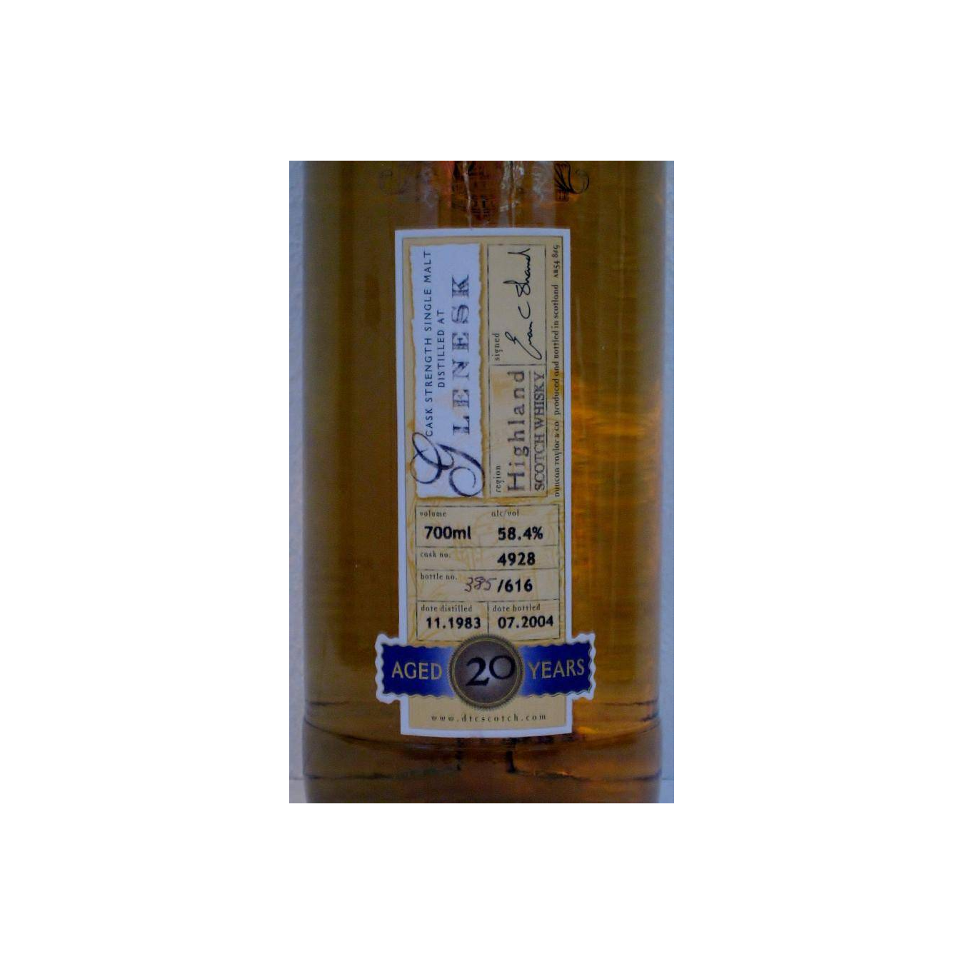The Scotch Malt Whisky Society 1983 20 Years Single Malt Whisky 2